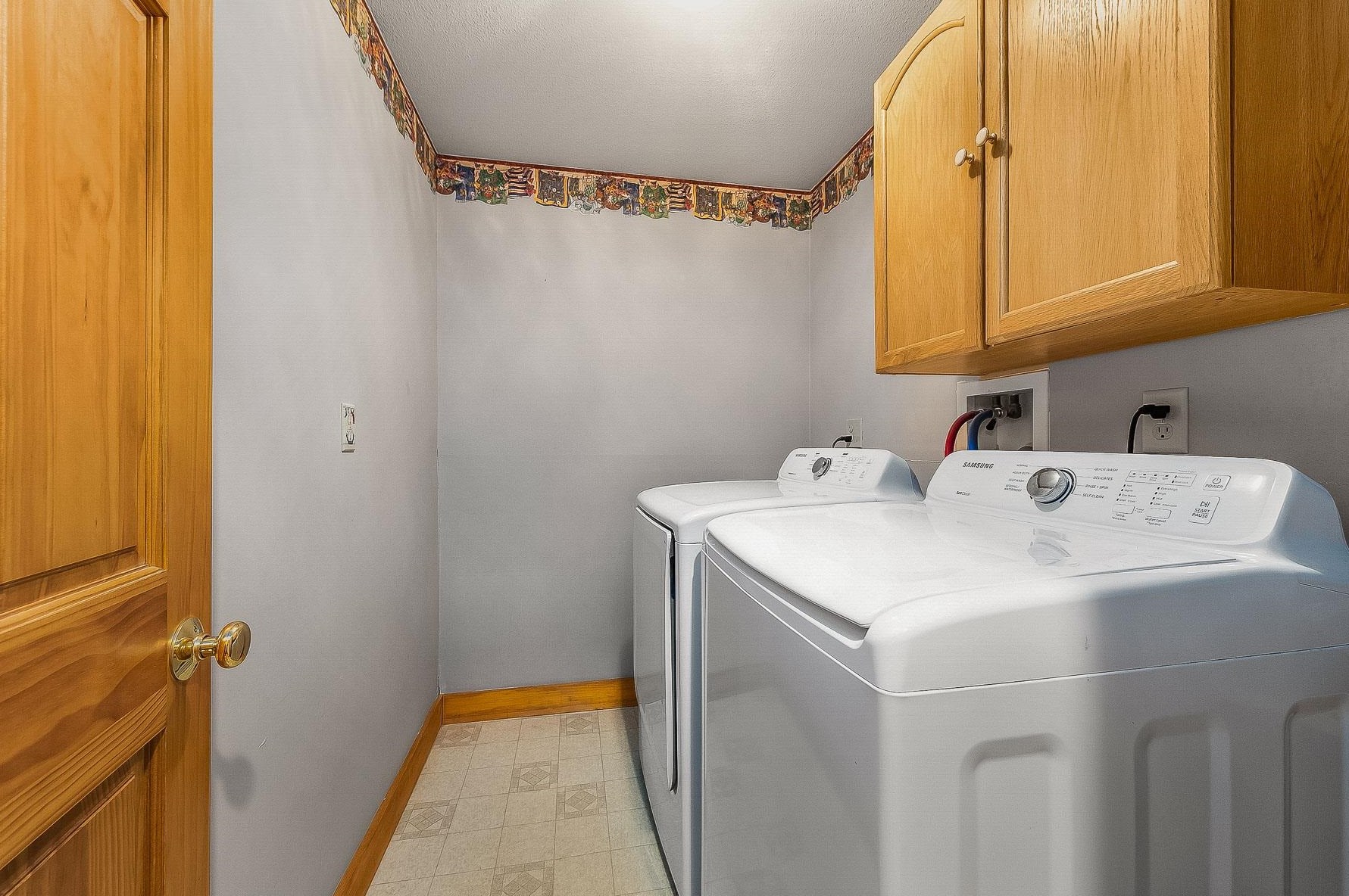 1 Alder Creek Ln, Rochester NH  03867-1707 exterior