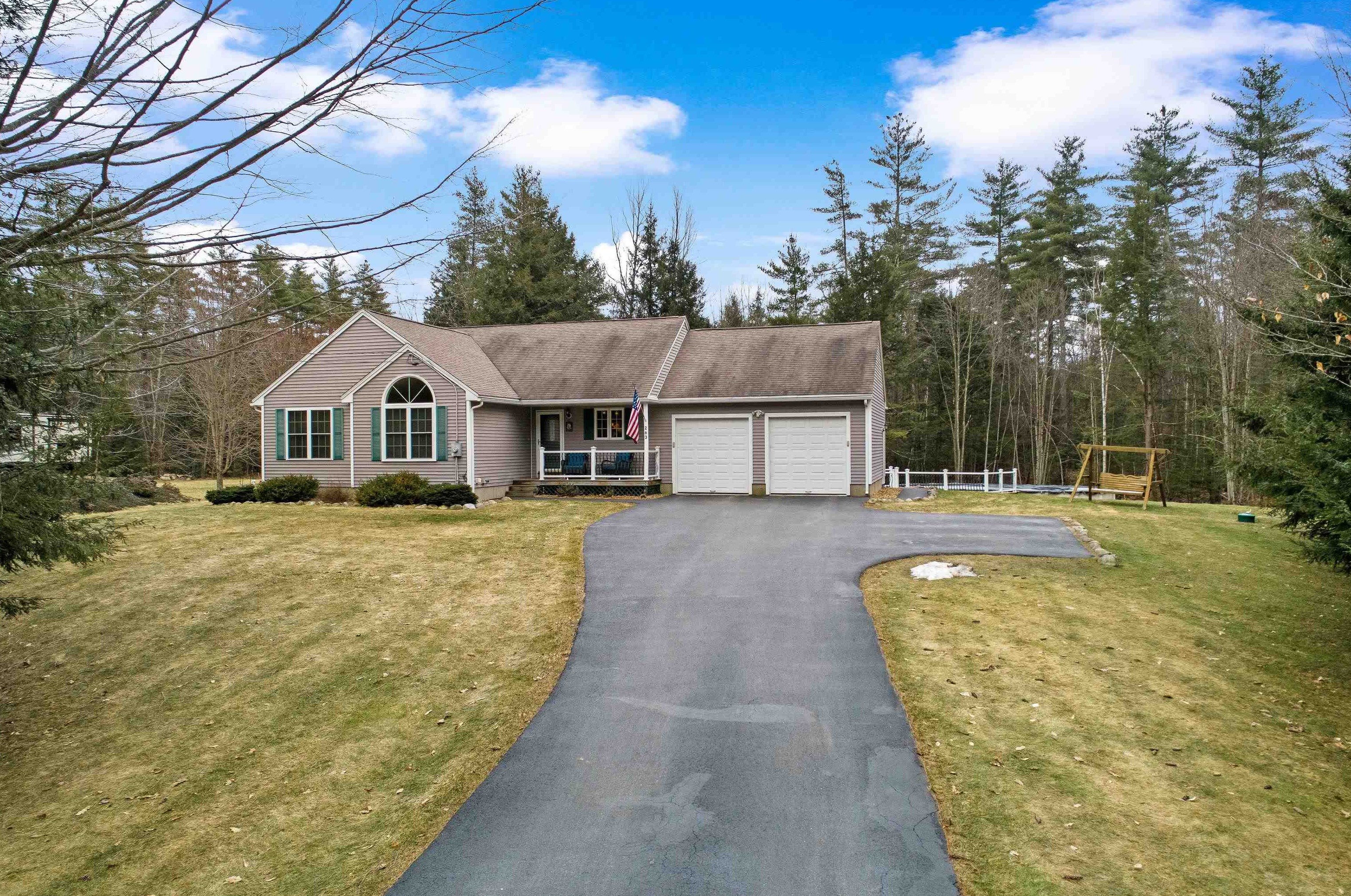 263 Twin Bridge Rd, New Boston, NH 03070
