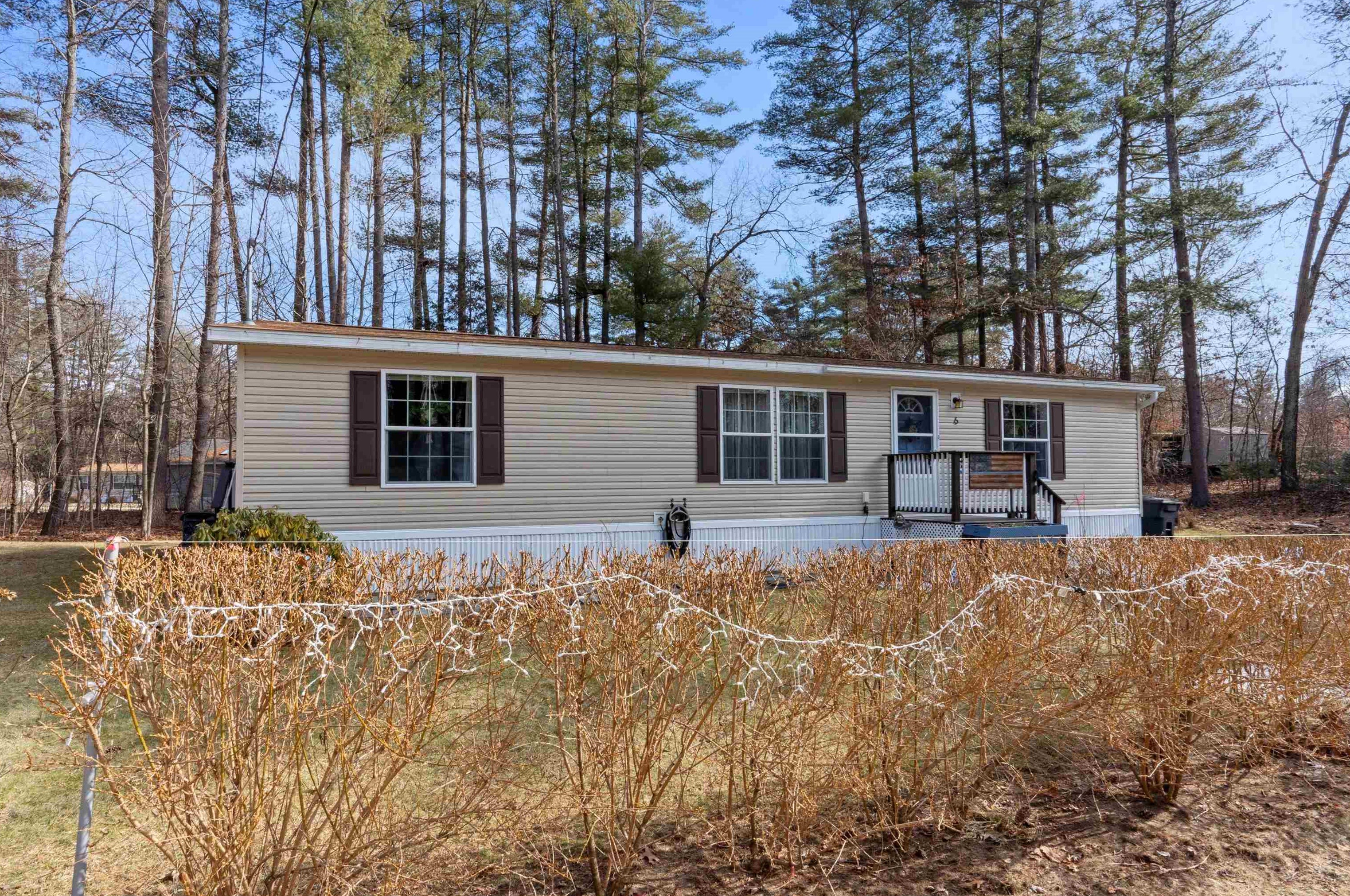 6 Satin Ave, Nashua, NH 03062