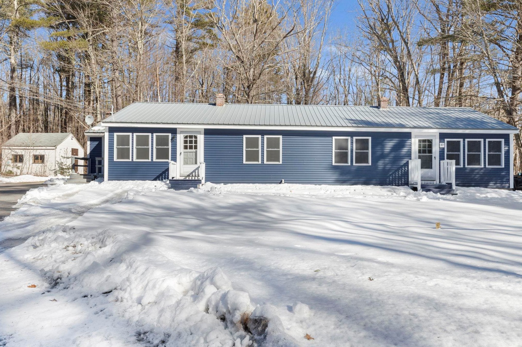 57 Cross Rd, Rochester, NH 03867-5151