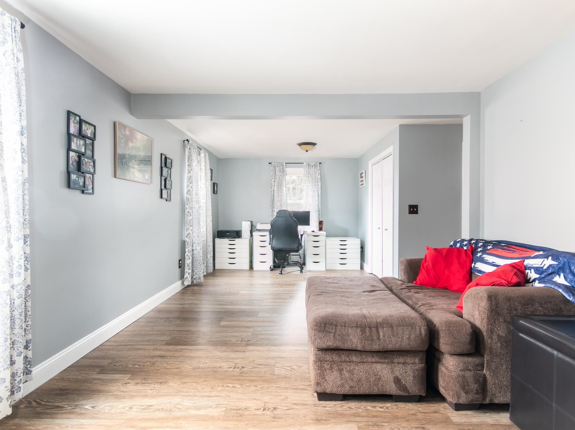 14 Linwood Ave, Salem NH  03079-3807 exterior