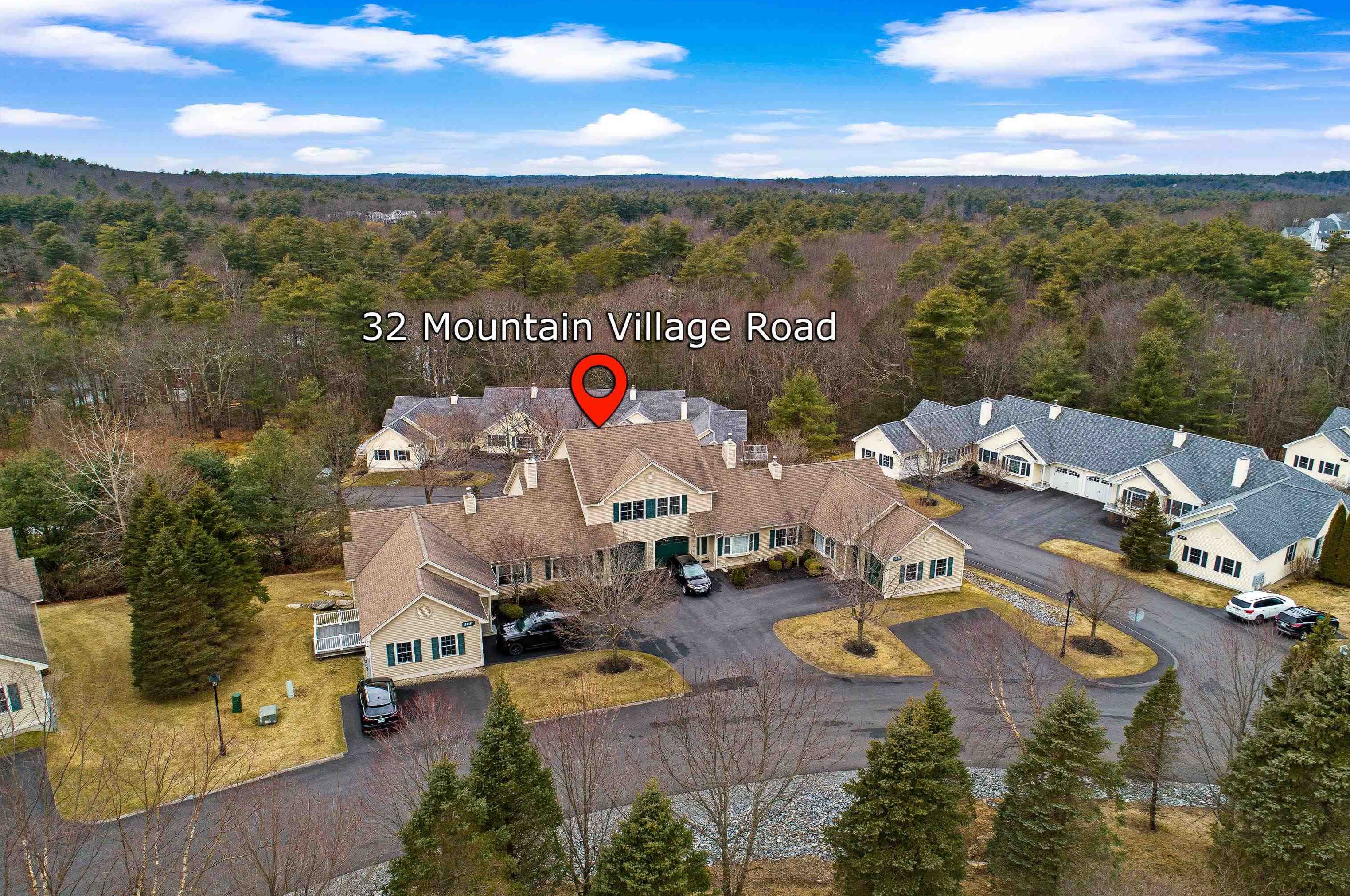 32 Mountain Village Rd, Windham, NH 03087 exterior