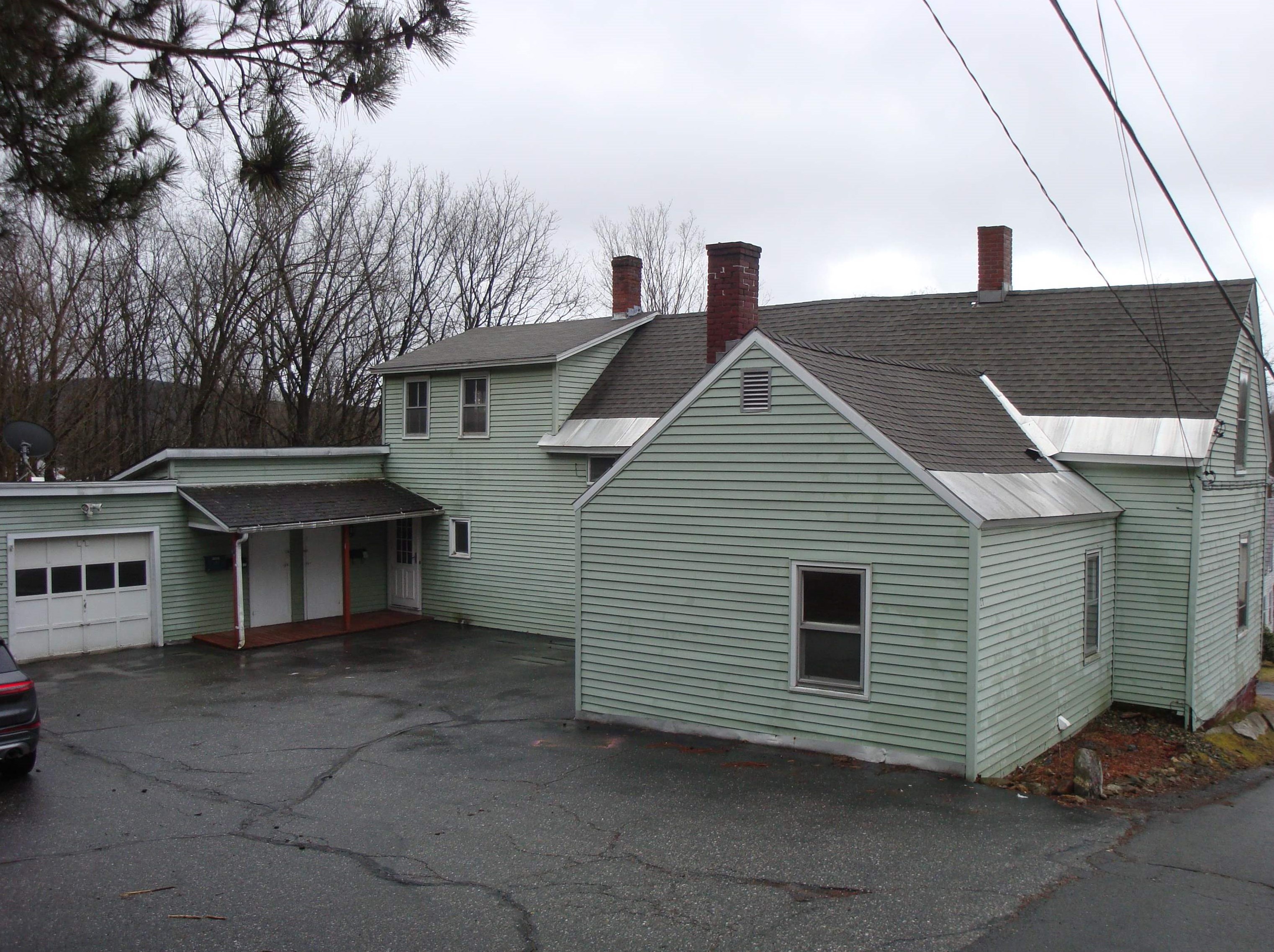 19 Chapel St, Winchester, NH 03470