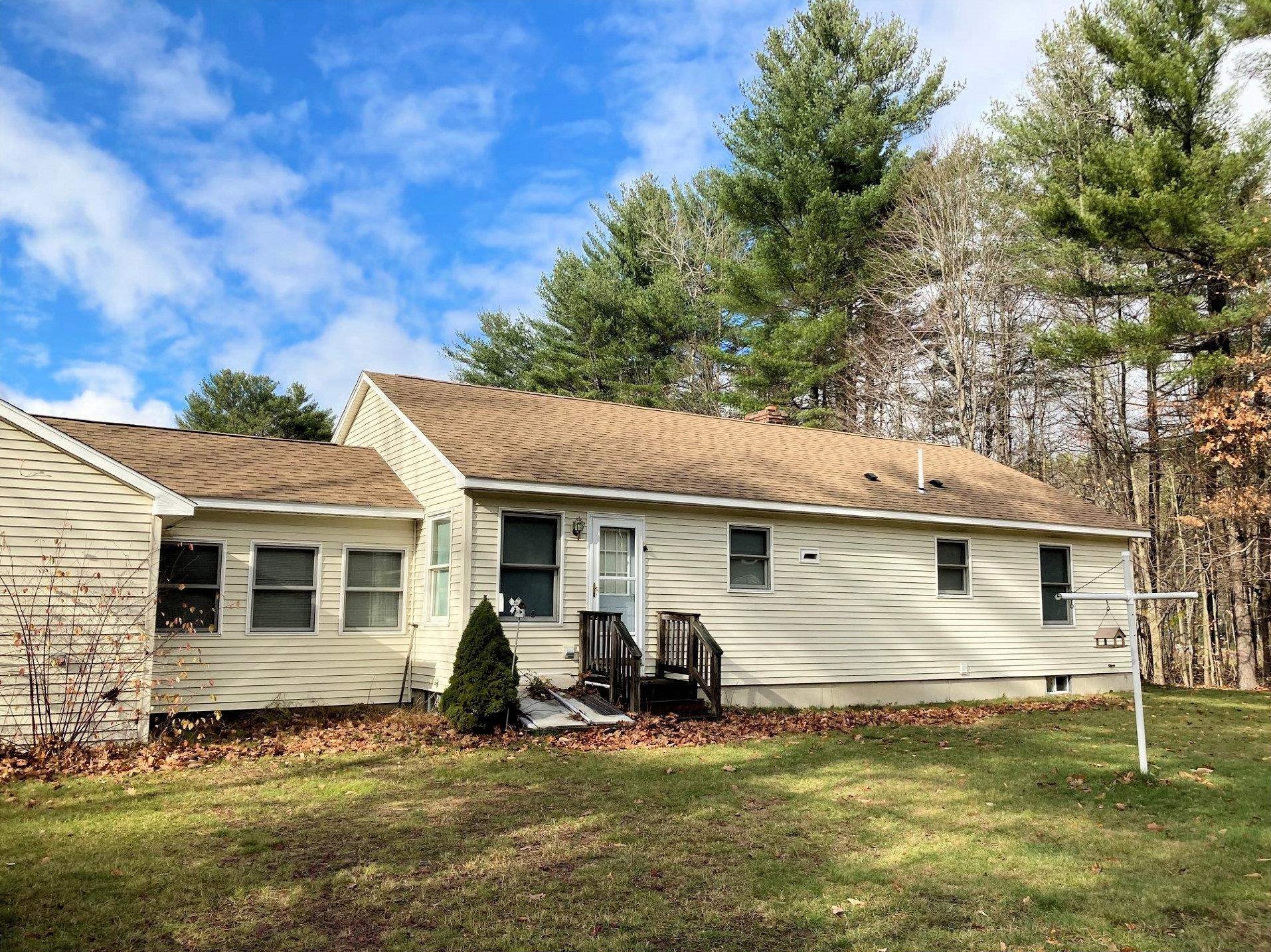 85 Dorchester Rd, Ellsworth, NH 03266