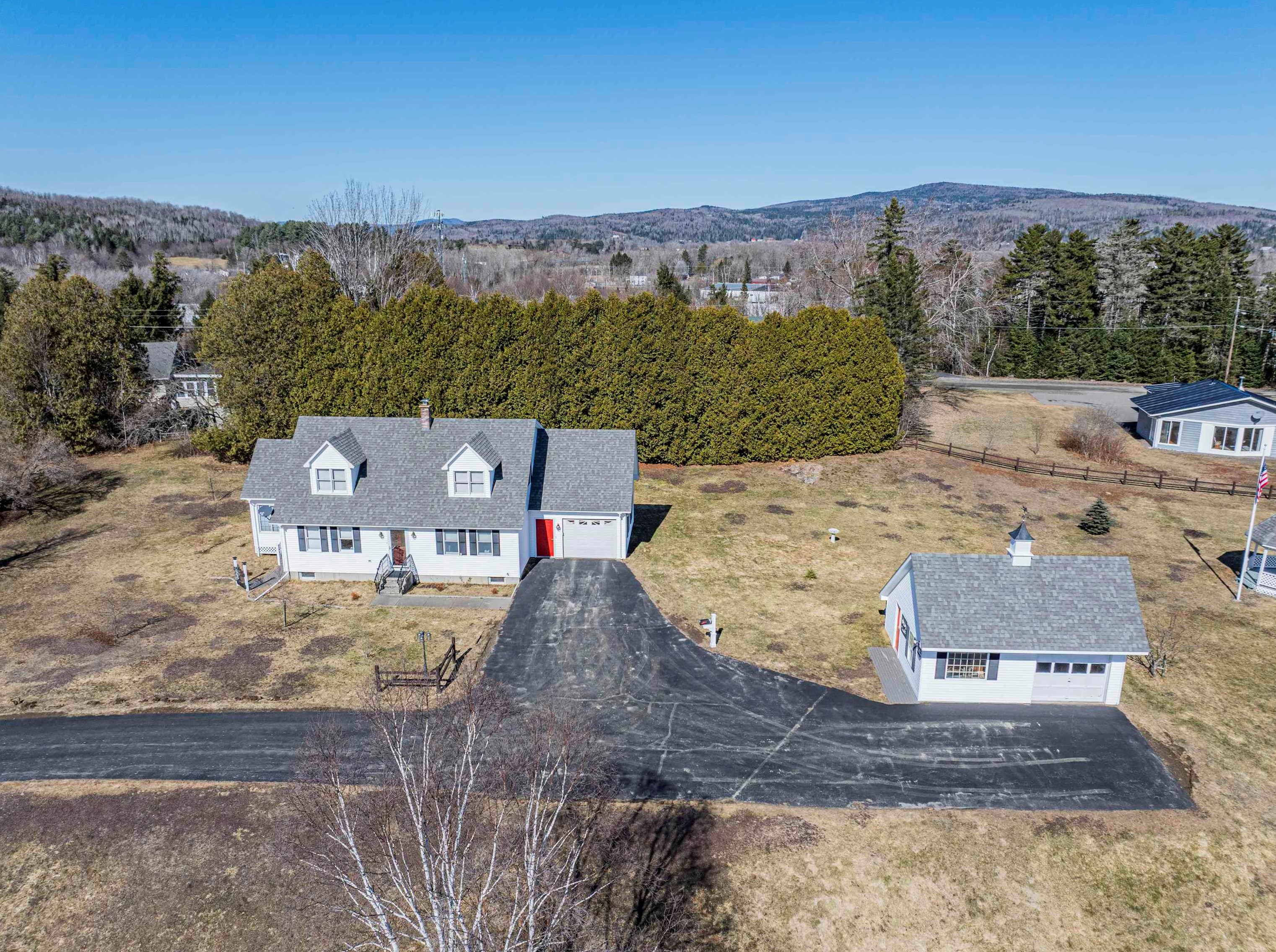 86 Brandy Lee Ln, Colebrook, NH 03576 exterior