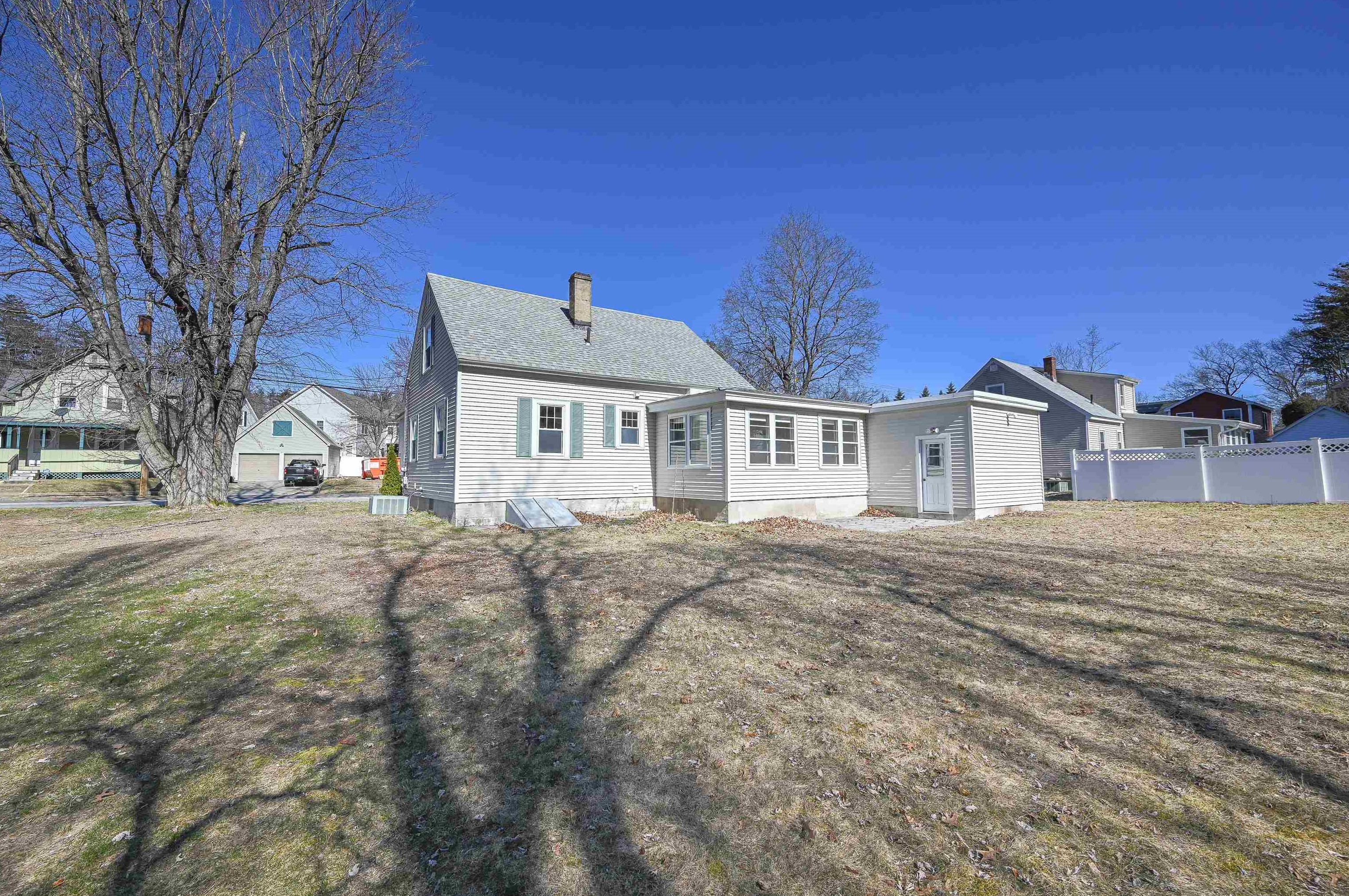 388 Donald St, Manchester, NH 03110