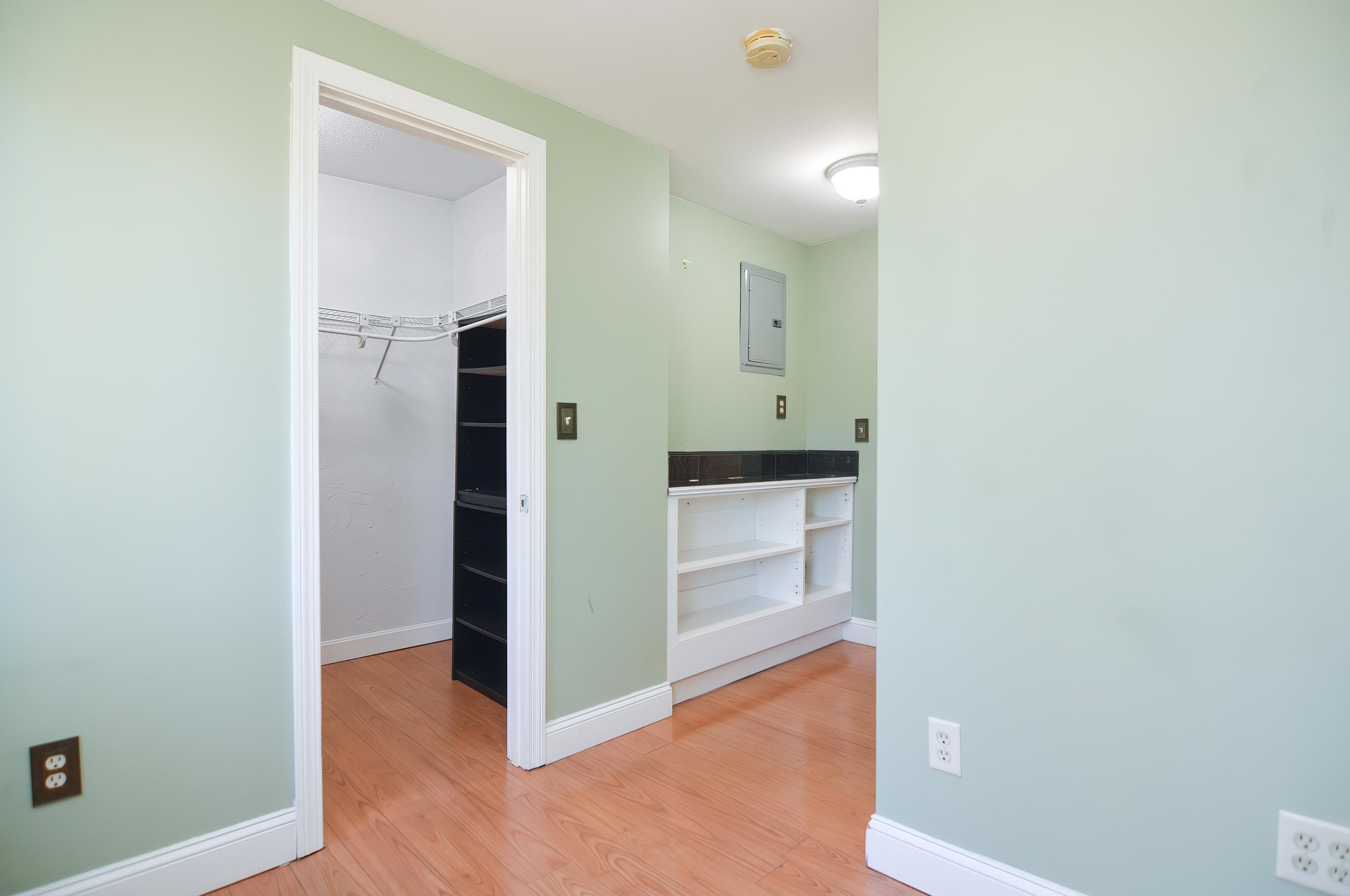 110 Newton Rd, Plaistow NH  03865-2411 exterior