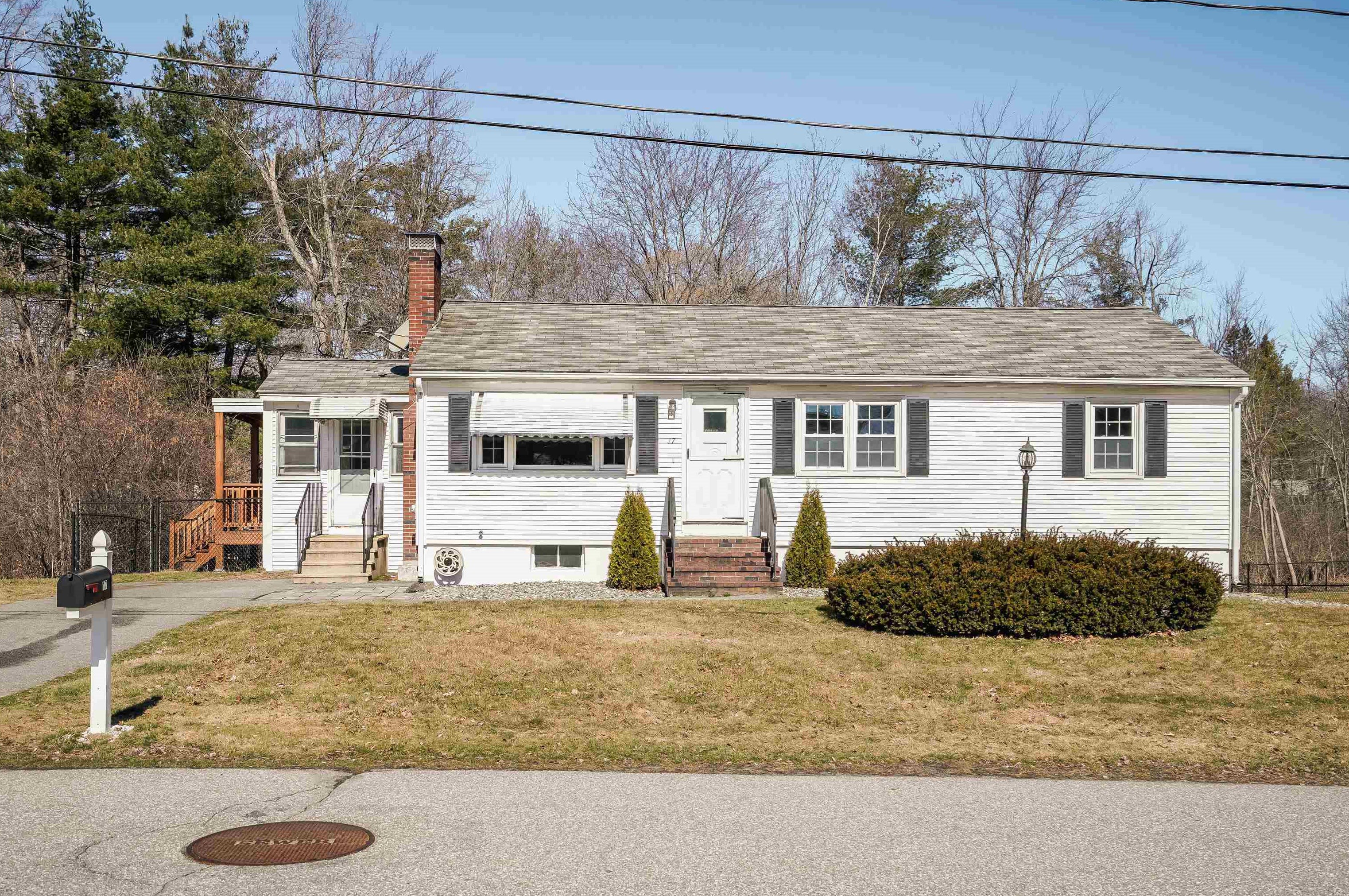 17 Alta Ave, Salem, NH 03079
