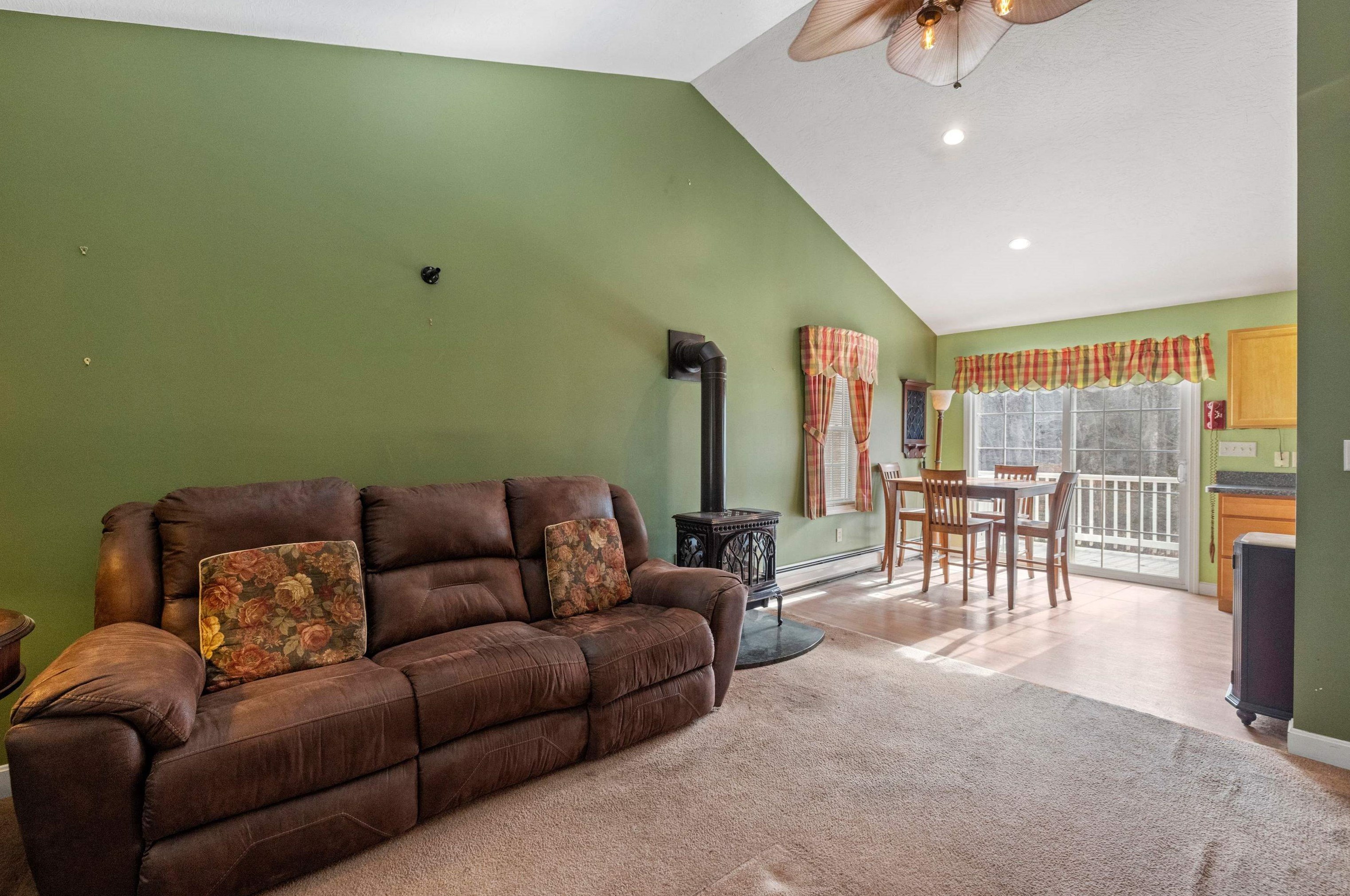 30 Rea Rd, Northwood, NH 03261-4017