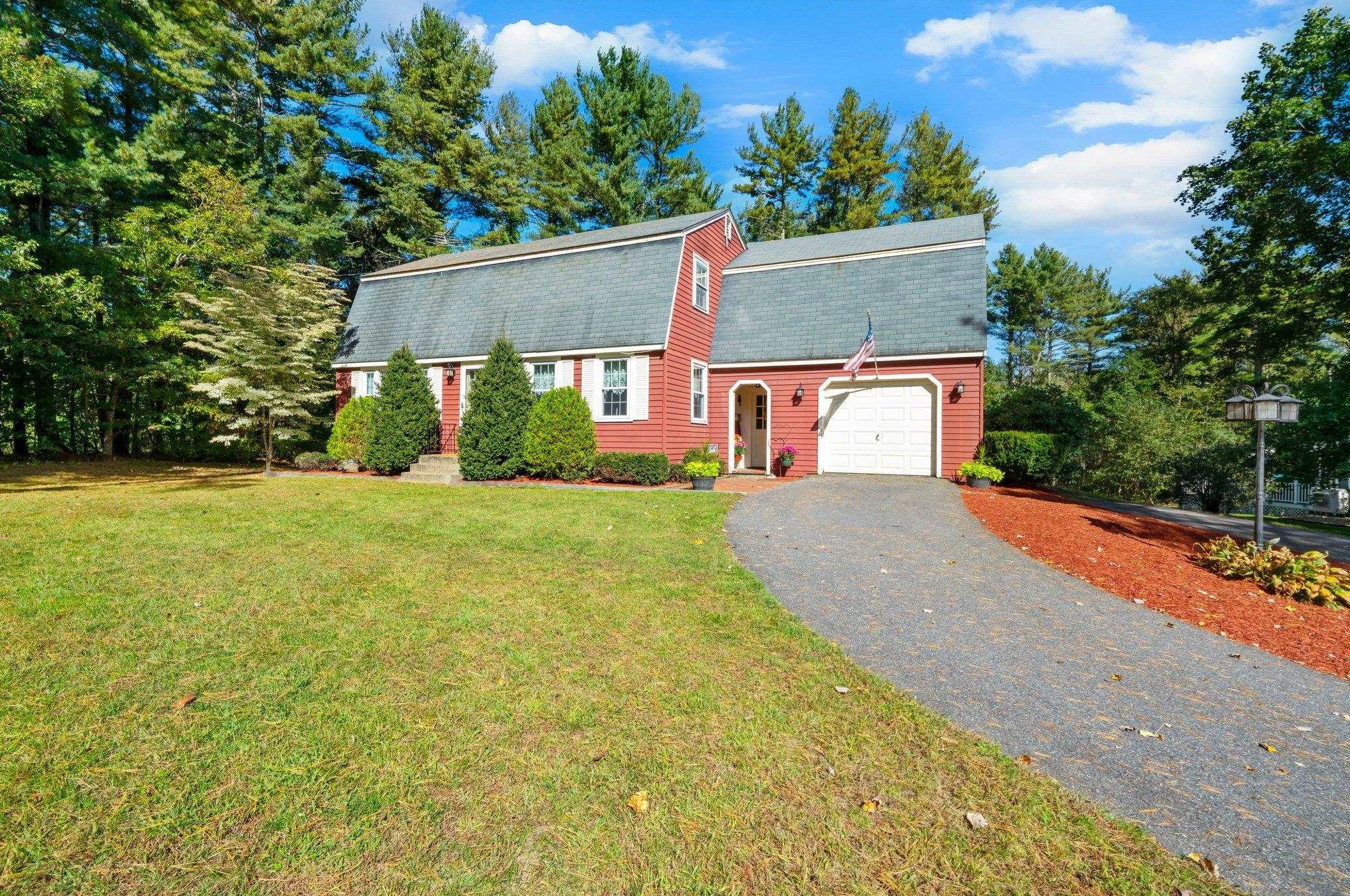 6 Sirod Rd, Windham, NH 03087-1437