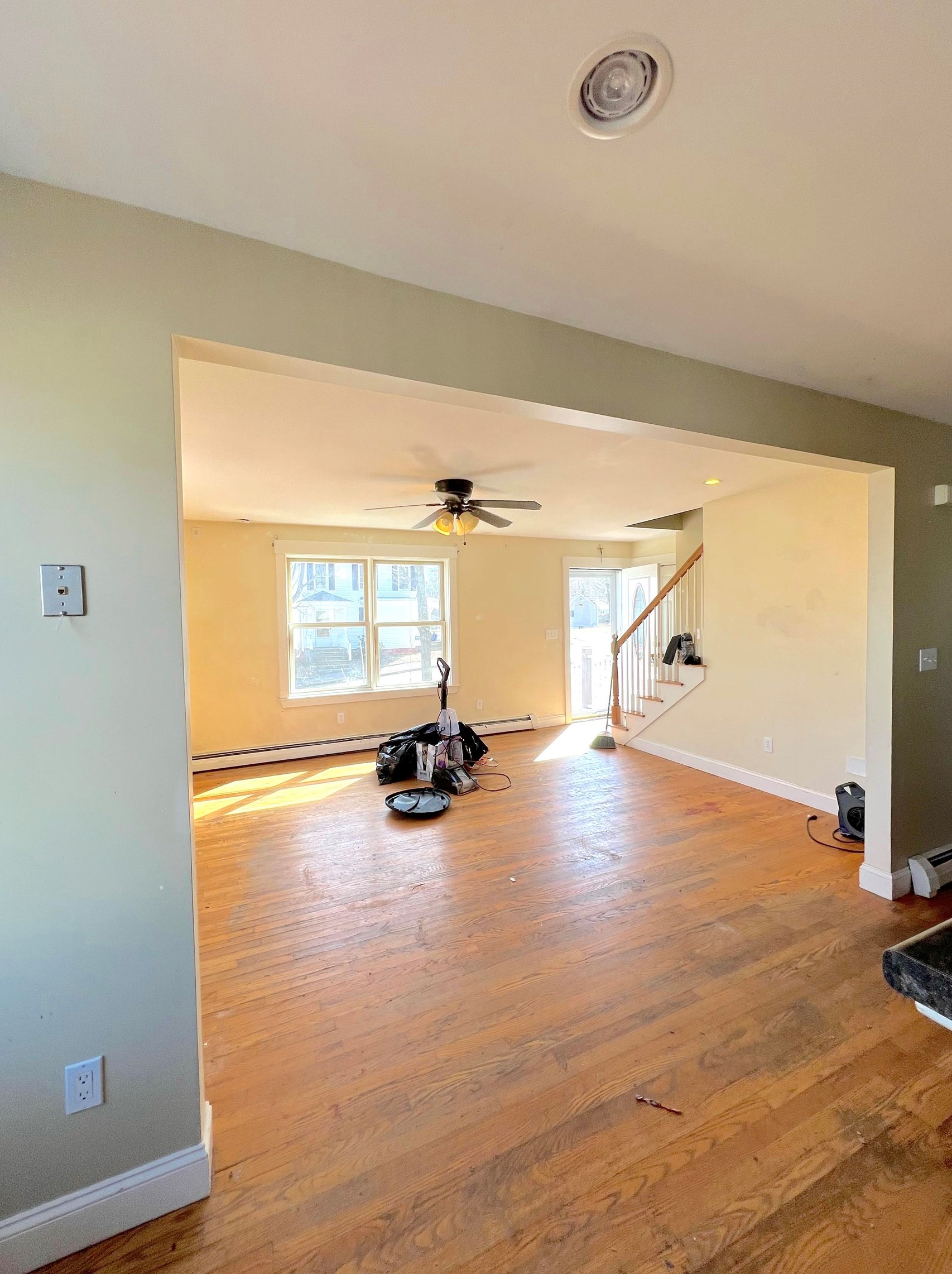 11 Walnut St, Somersworth, NH 03878