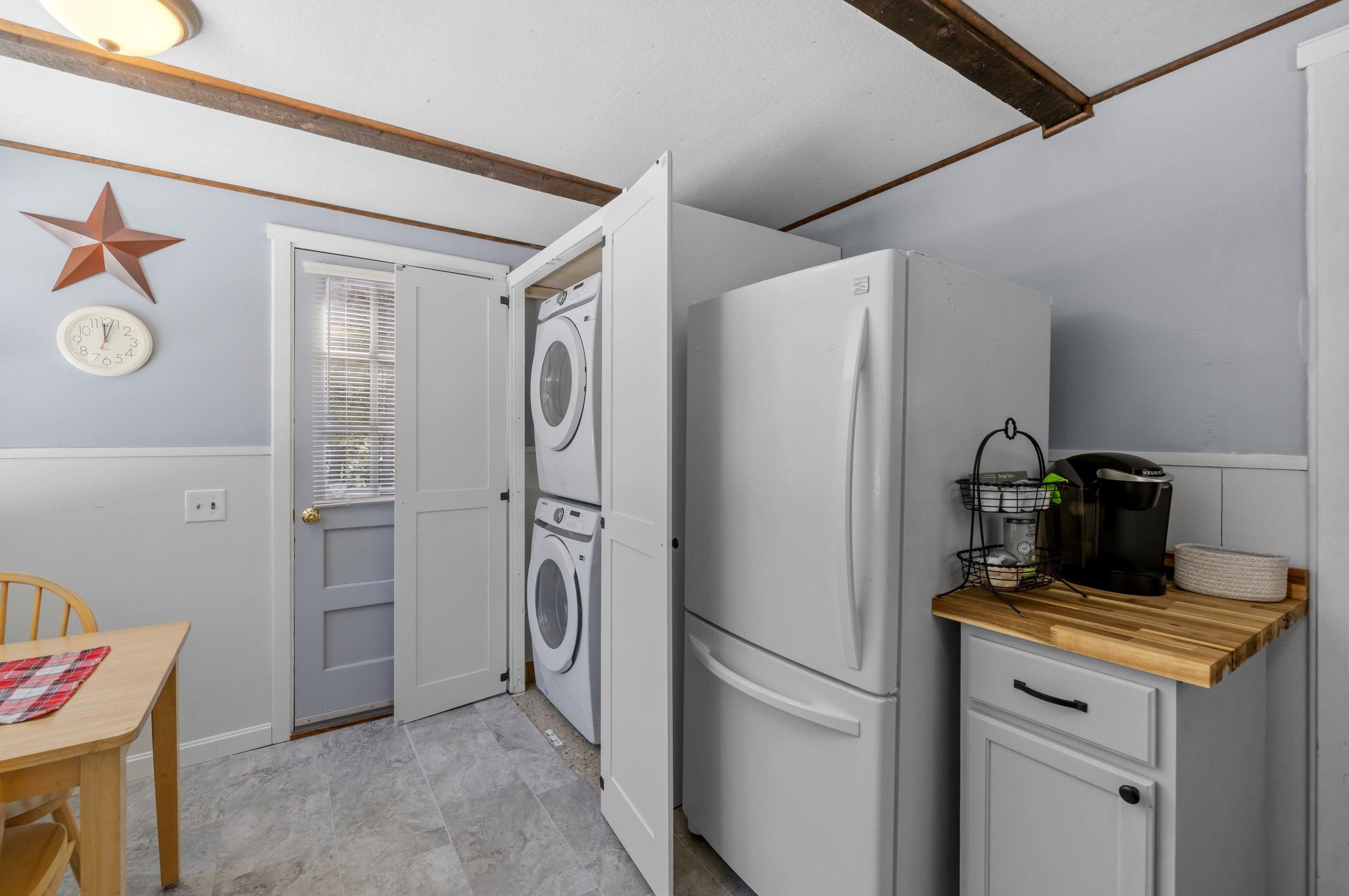 11 Orris Rd, Ellsworth NH  03285-6840 exterior