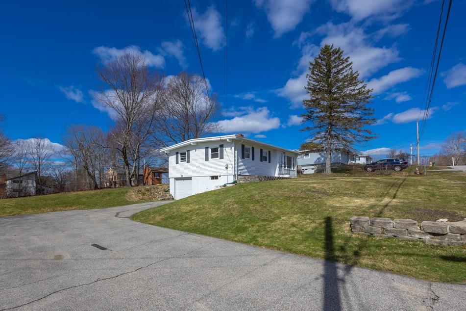 23 Meadow Ln, Greenland, NH 03840 MLS 4988604 Coldwell Banker