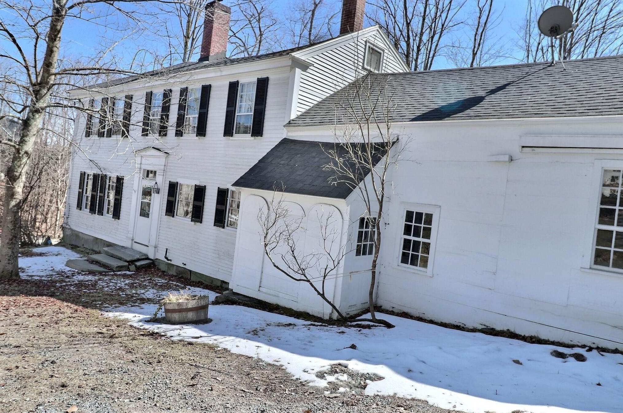 1 Water St, Bradford, NH 03221