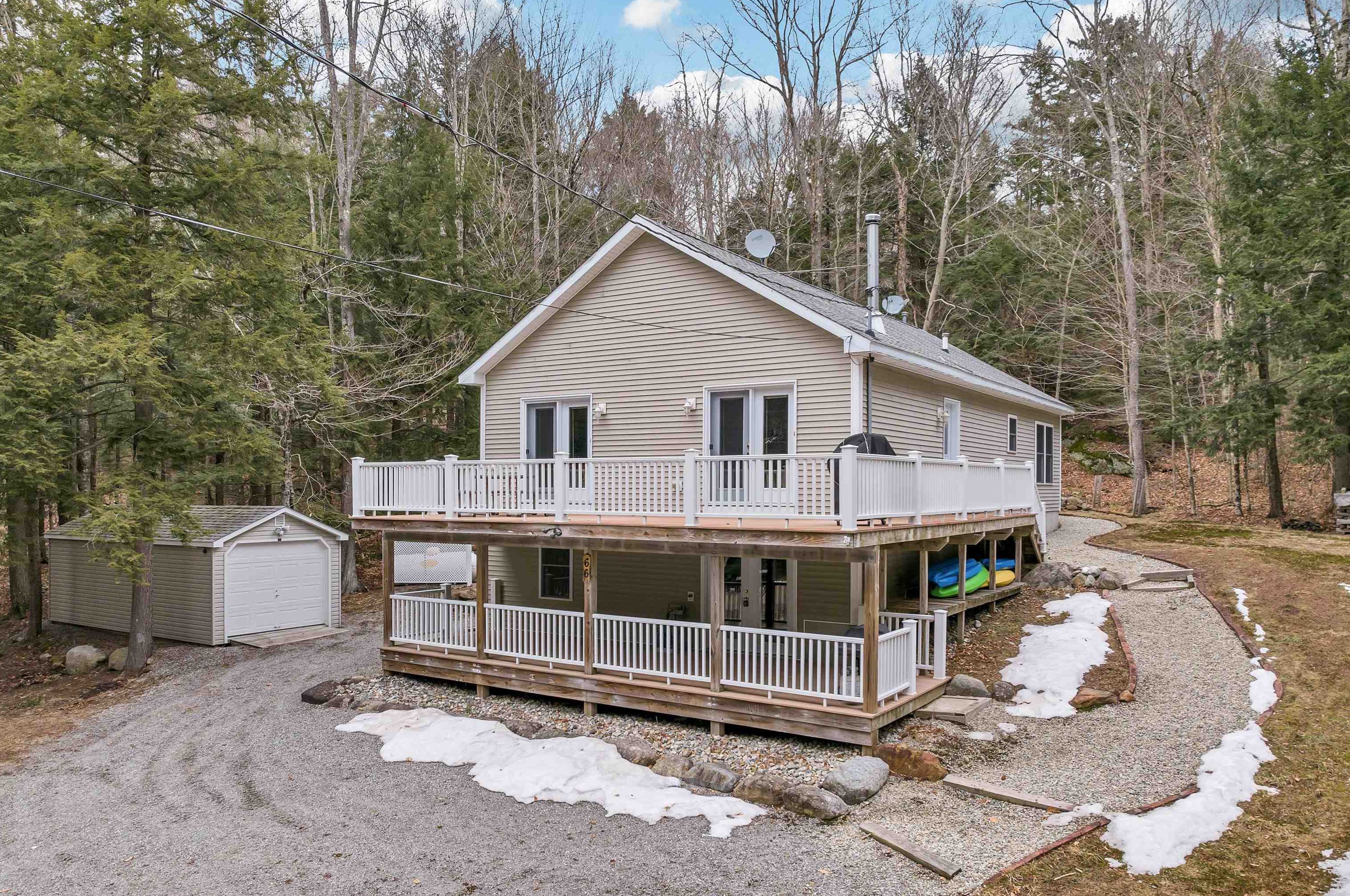 66 Ashuelot Dr, Washington, NH 03280-3447