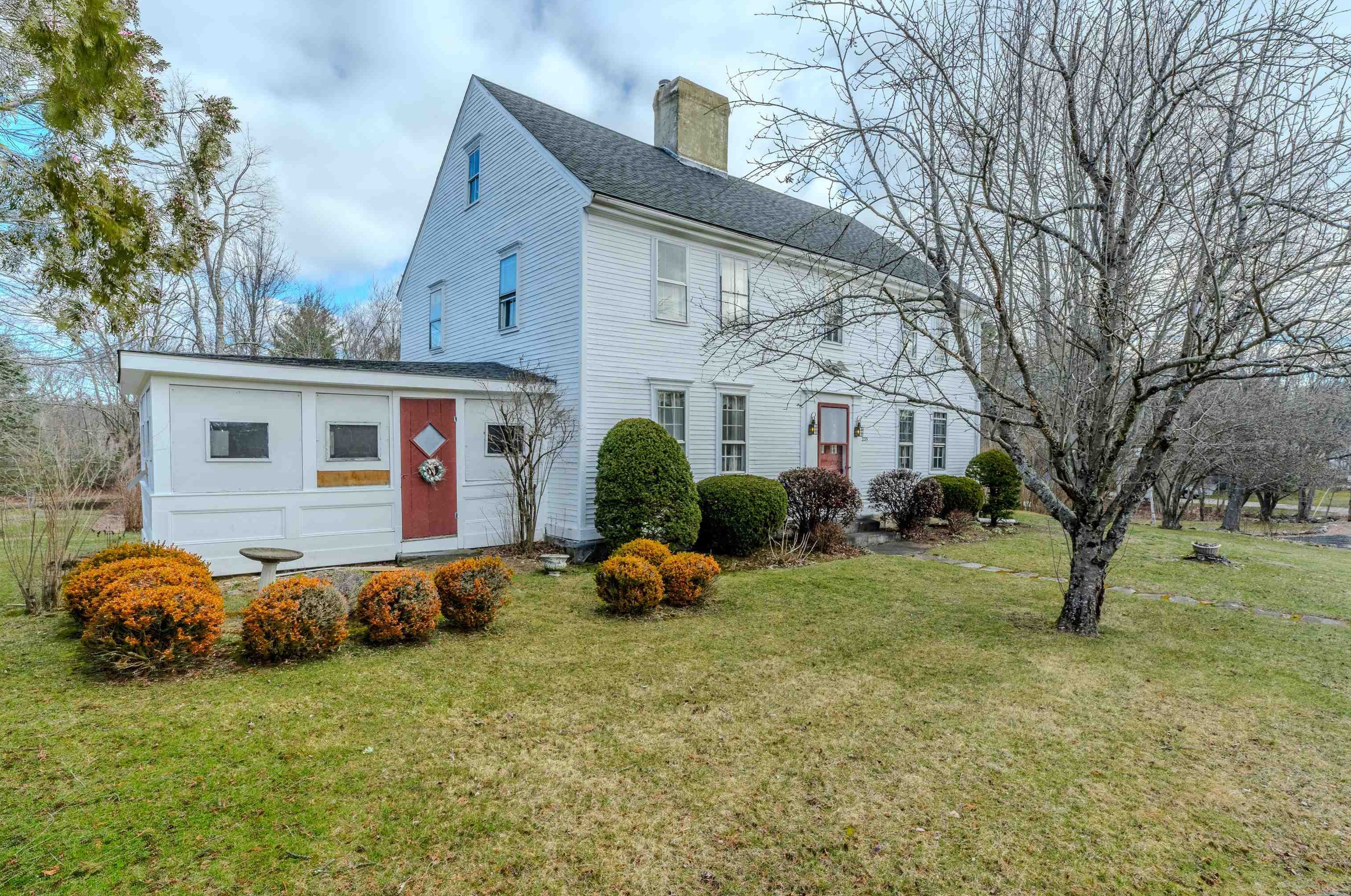 235 Main St, Hampstead, NH 03841