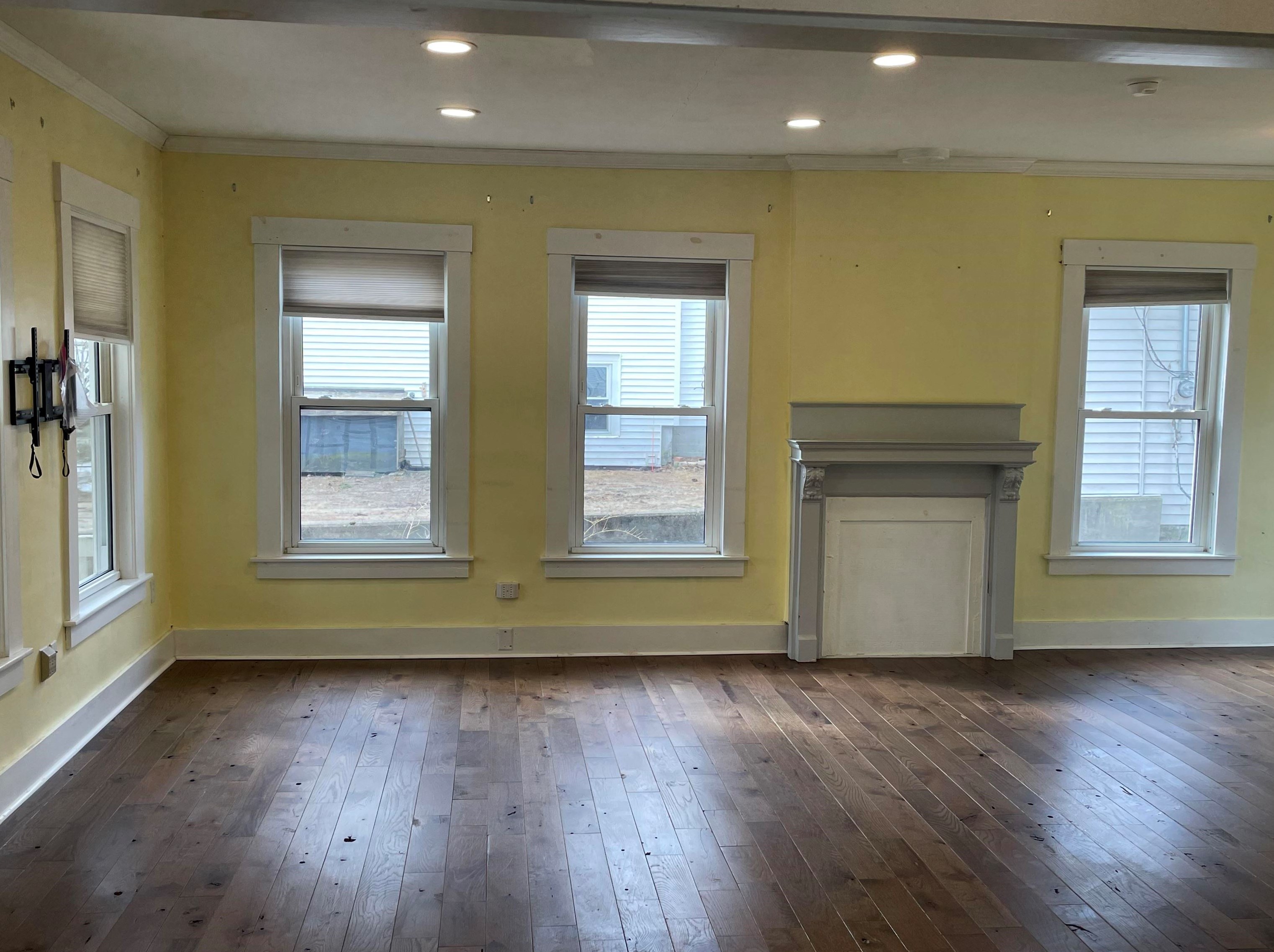 36 Emerson St, Bridgewater, NH 03264
