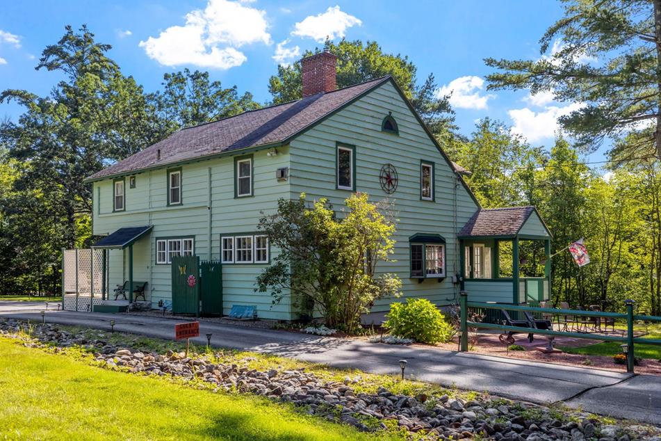 25 Red Gate Ln, Meredith, NH 03253 MLS 4988646 Coldwell Banker