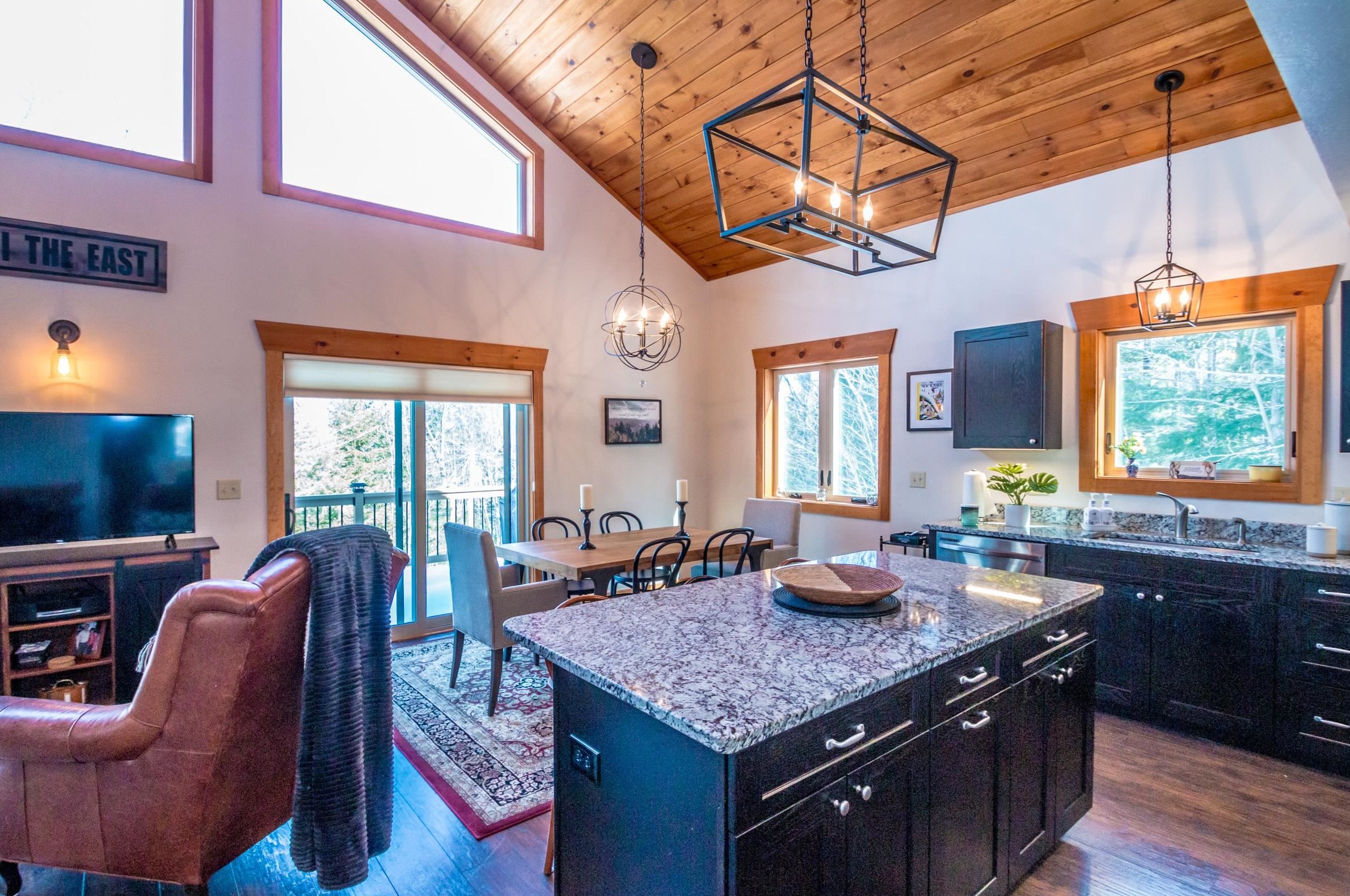 144 Gotzens Rd, Conway NH  03818-4300 exterior