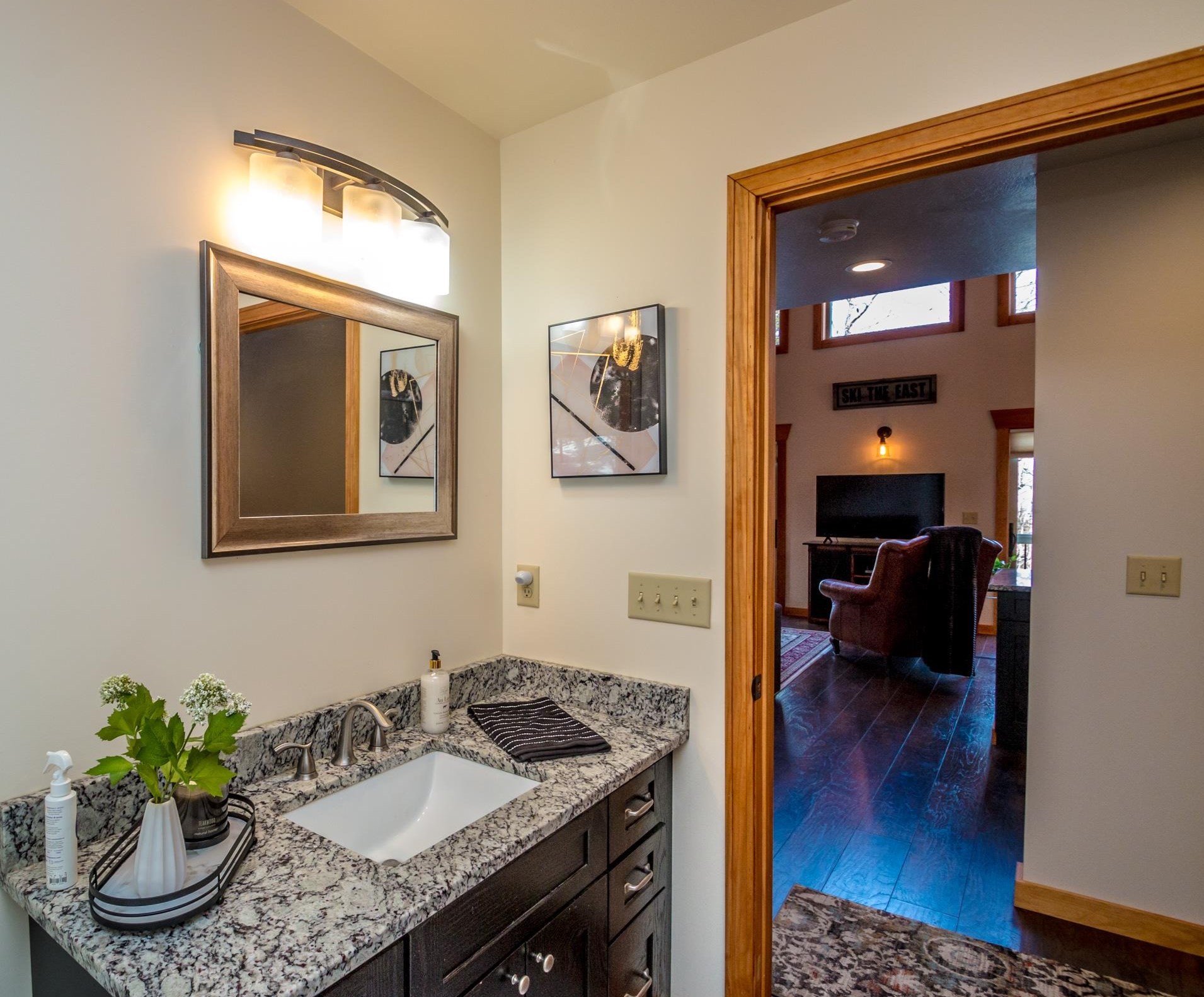 144 Gotzens Rd, Conway NH  03818-4300 exterior