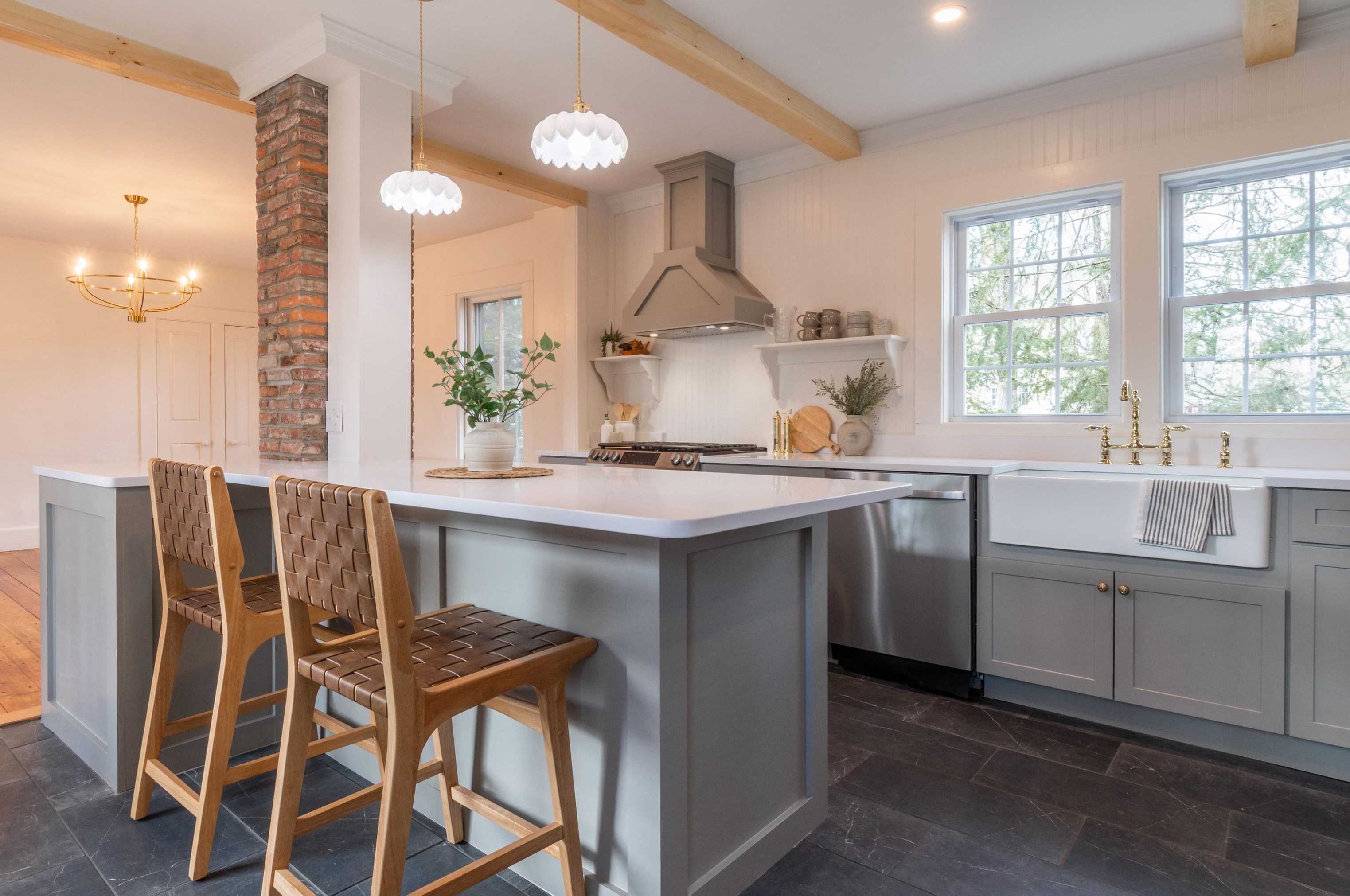 676 Forest Rd, Greenfield, NH 03047