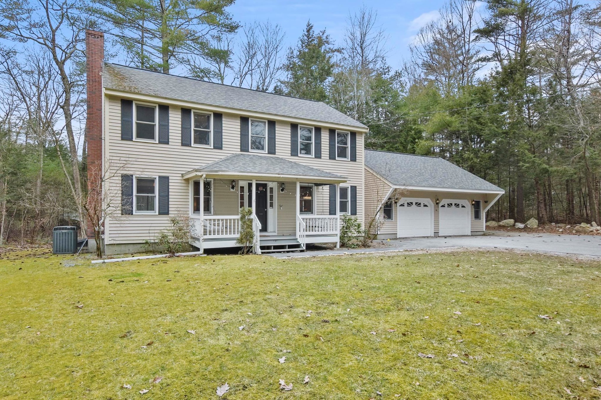 50 Taylor Dr, Brookline, NH 03033