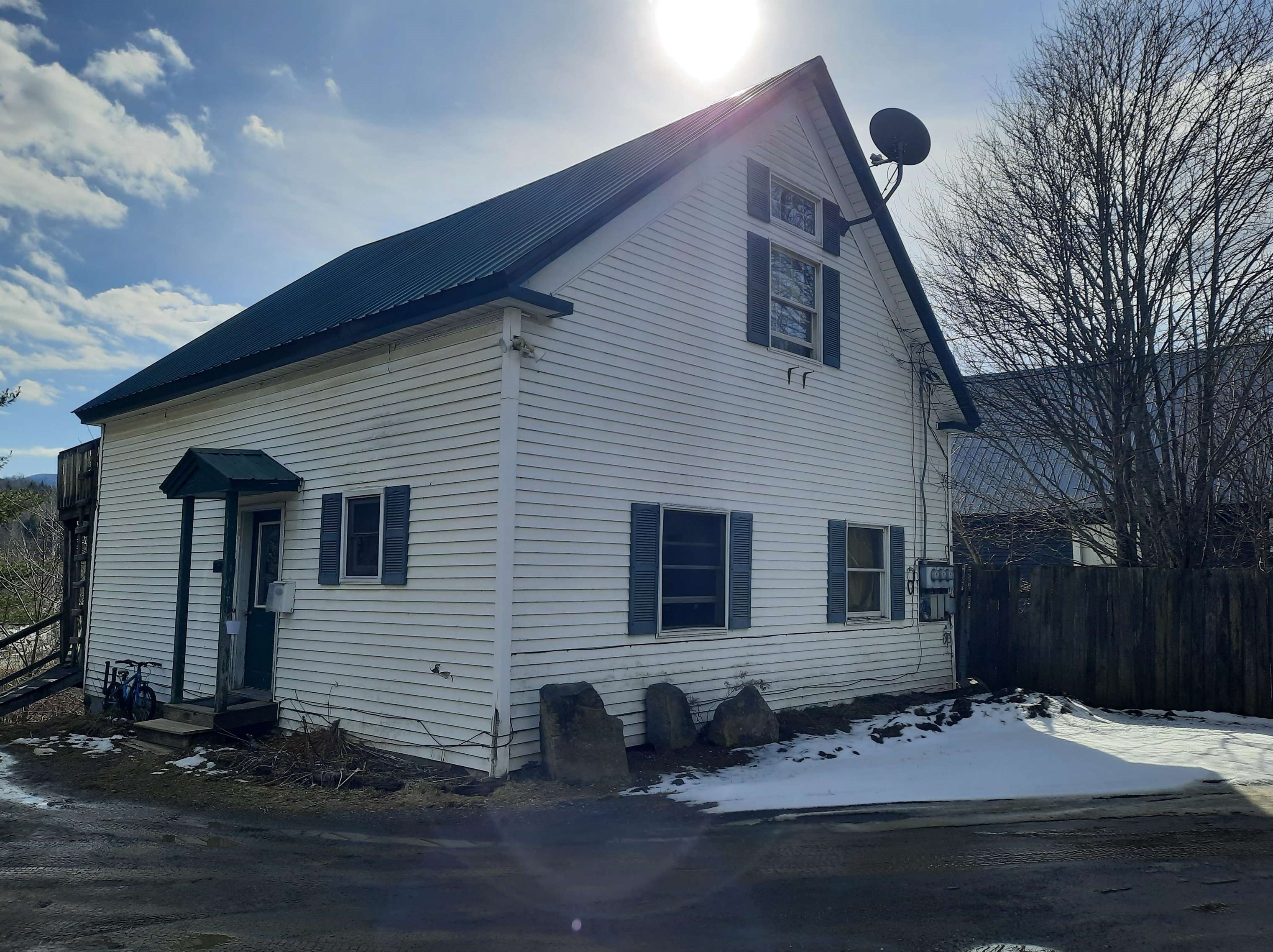 31 Colby St, Columbia NH  03576-3050 exterior