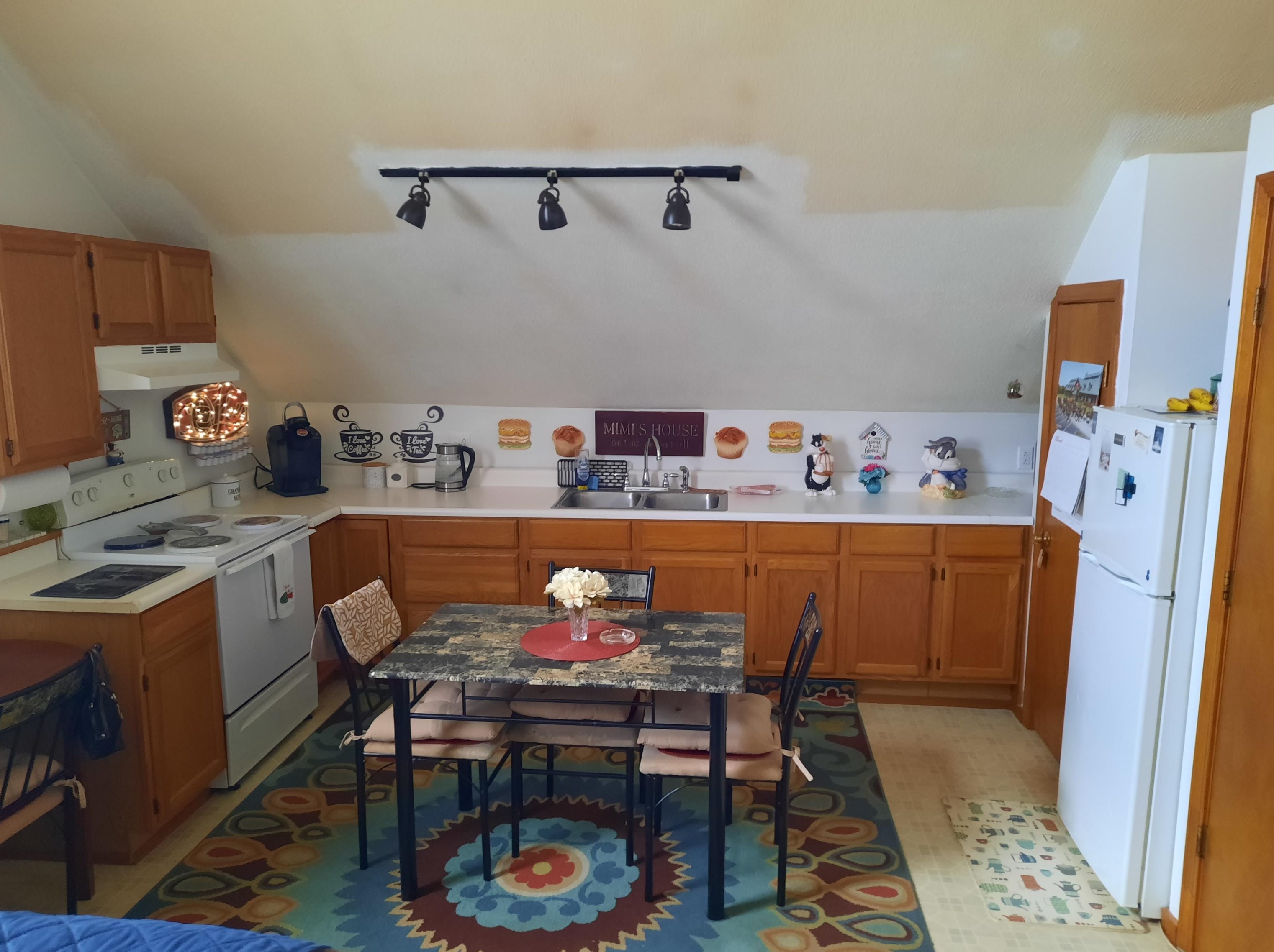 31 Colby St, Columbia NH  03576-3050 exterior