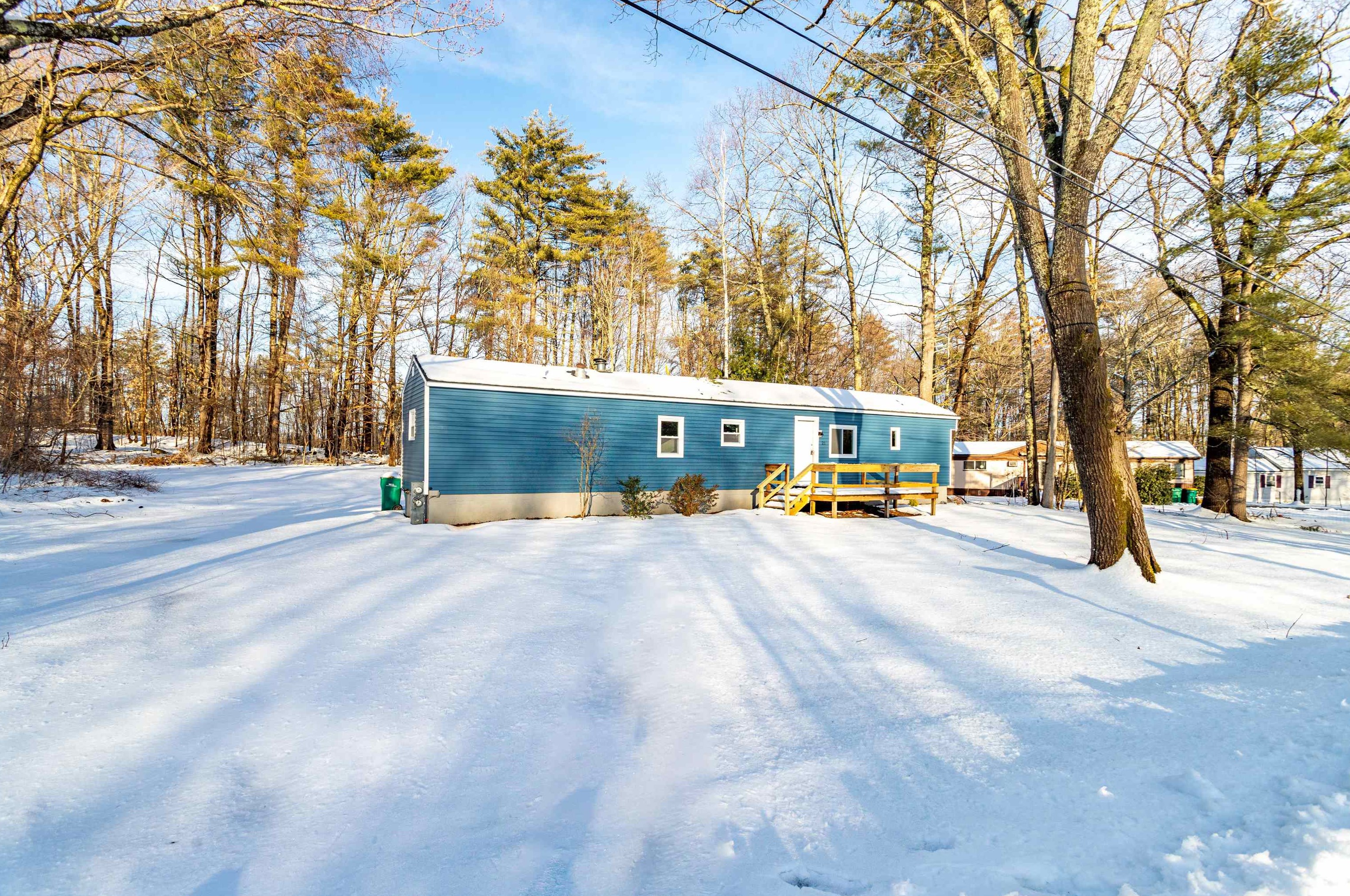 21 Fox Ln, Rochester, NH 03867