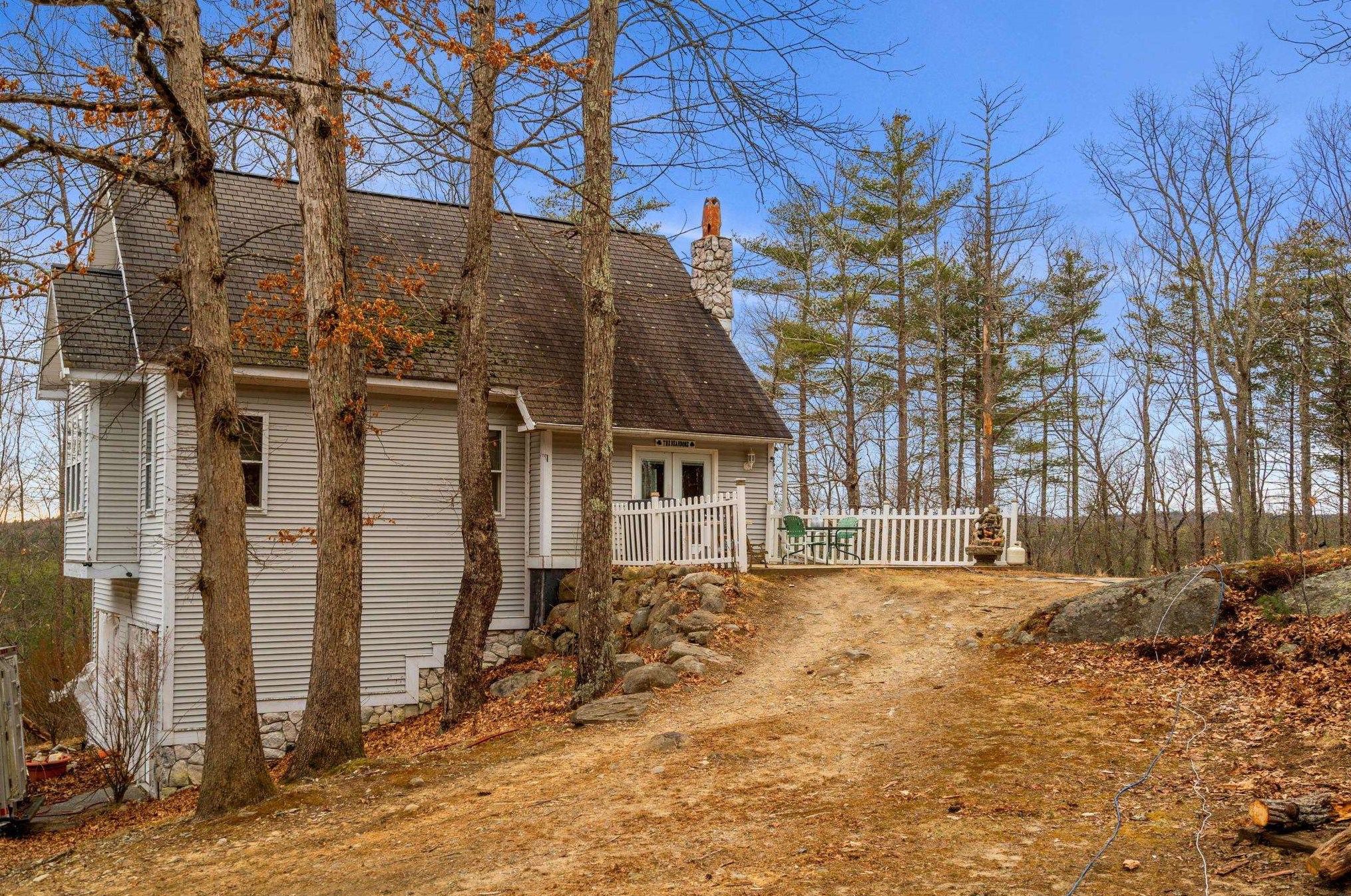 12 Winding Valley Rd, Hollis, NH 03049
