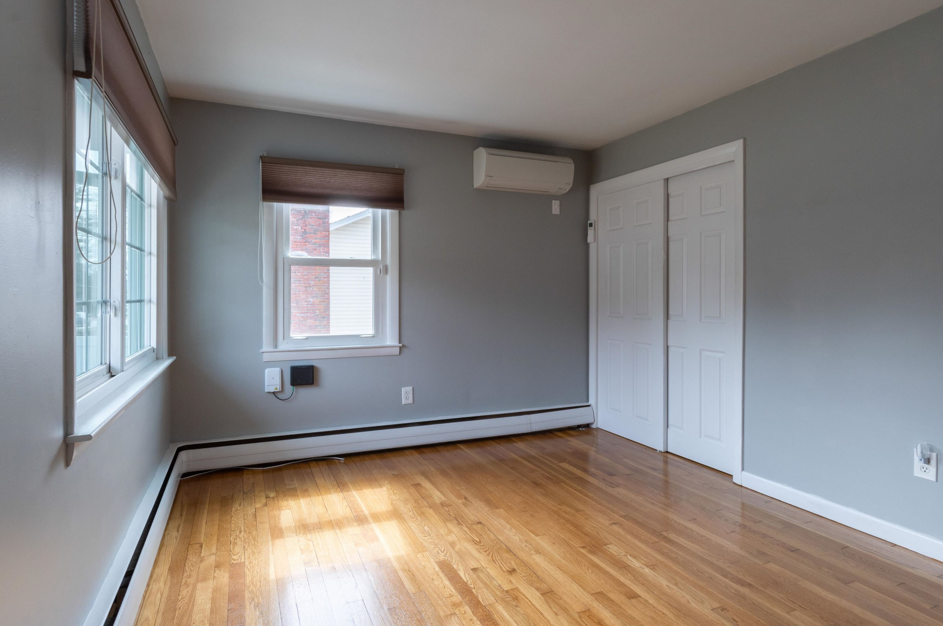 131 Huse Rd, Manchester NH  03103-3000 exterior