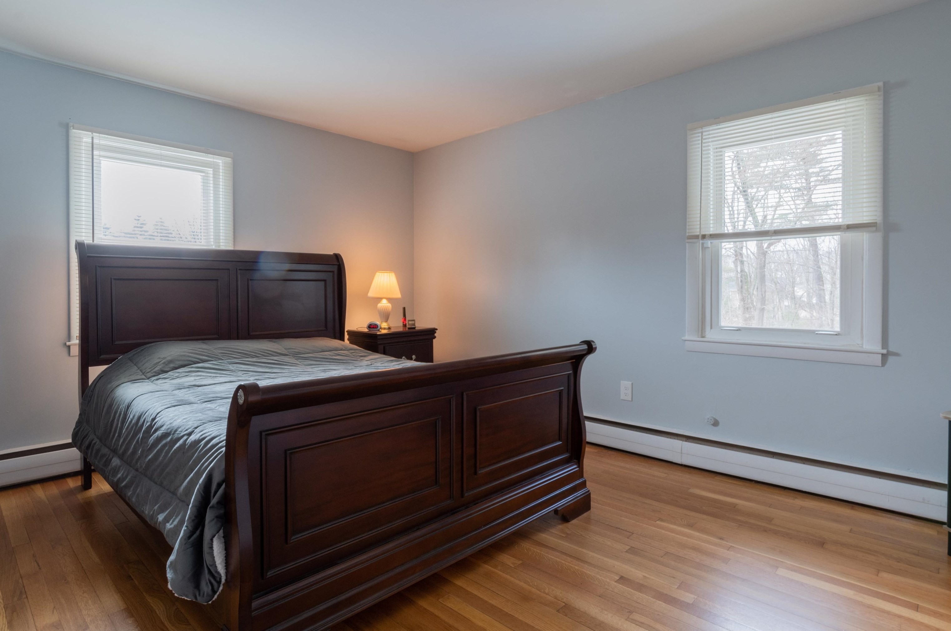 131 Huse Rd, Manchester NH  03103-3000 exterior