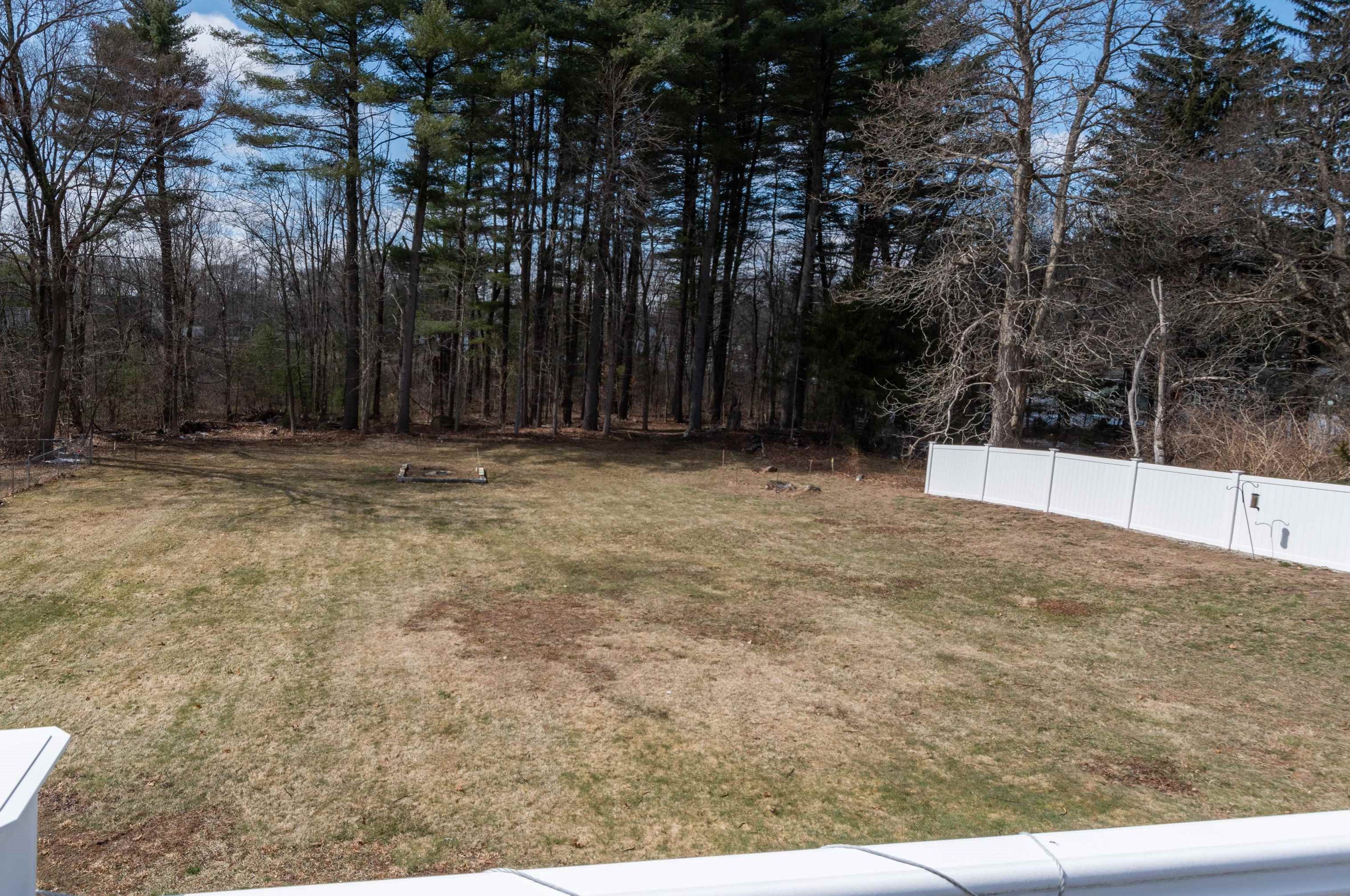 131 Huse Rd, Manchester NH  03103-3000 exterior