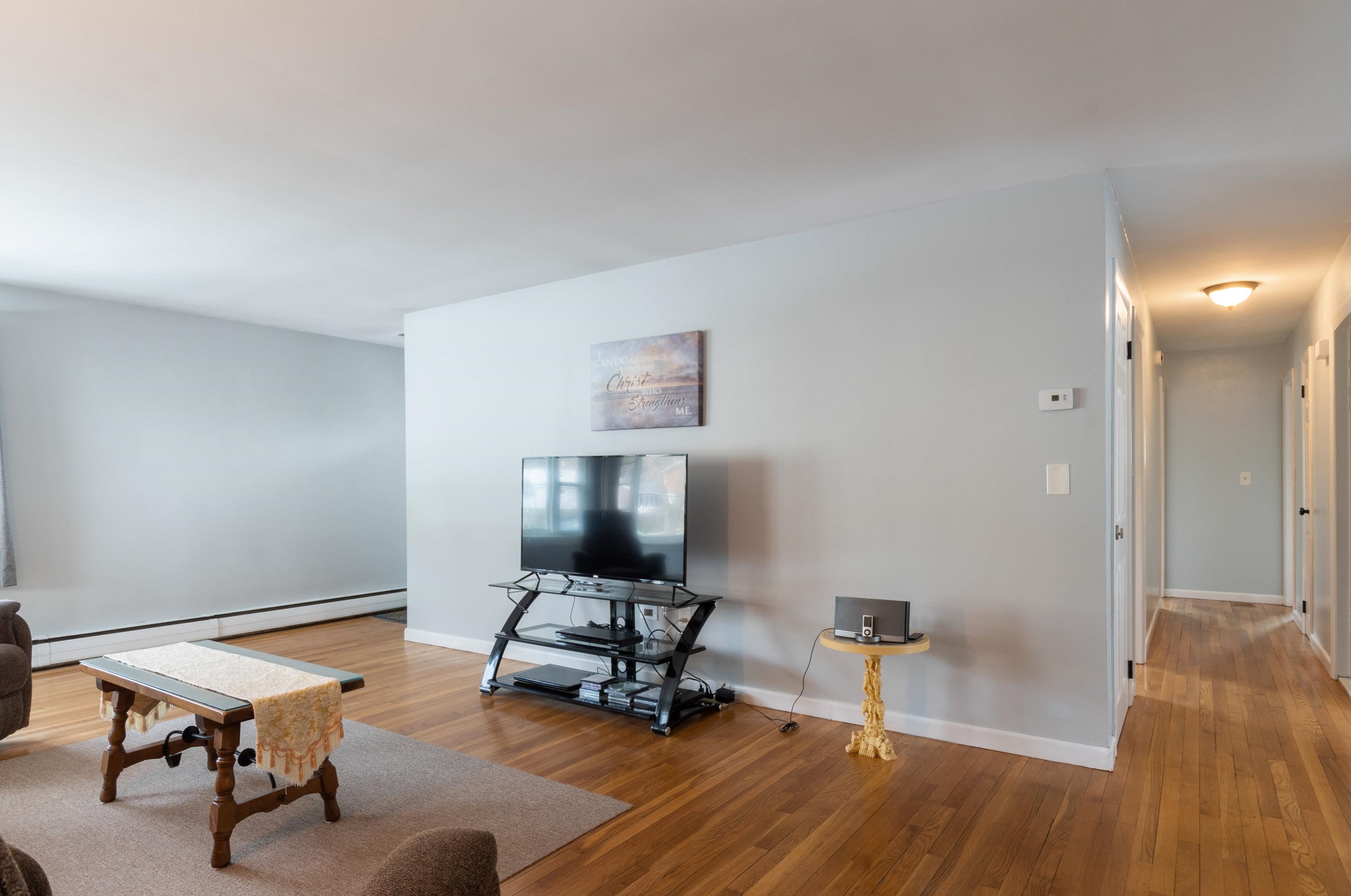 131 Huse Rd, Manchester NH  03103-3000 exterior