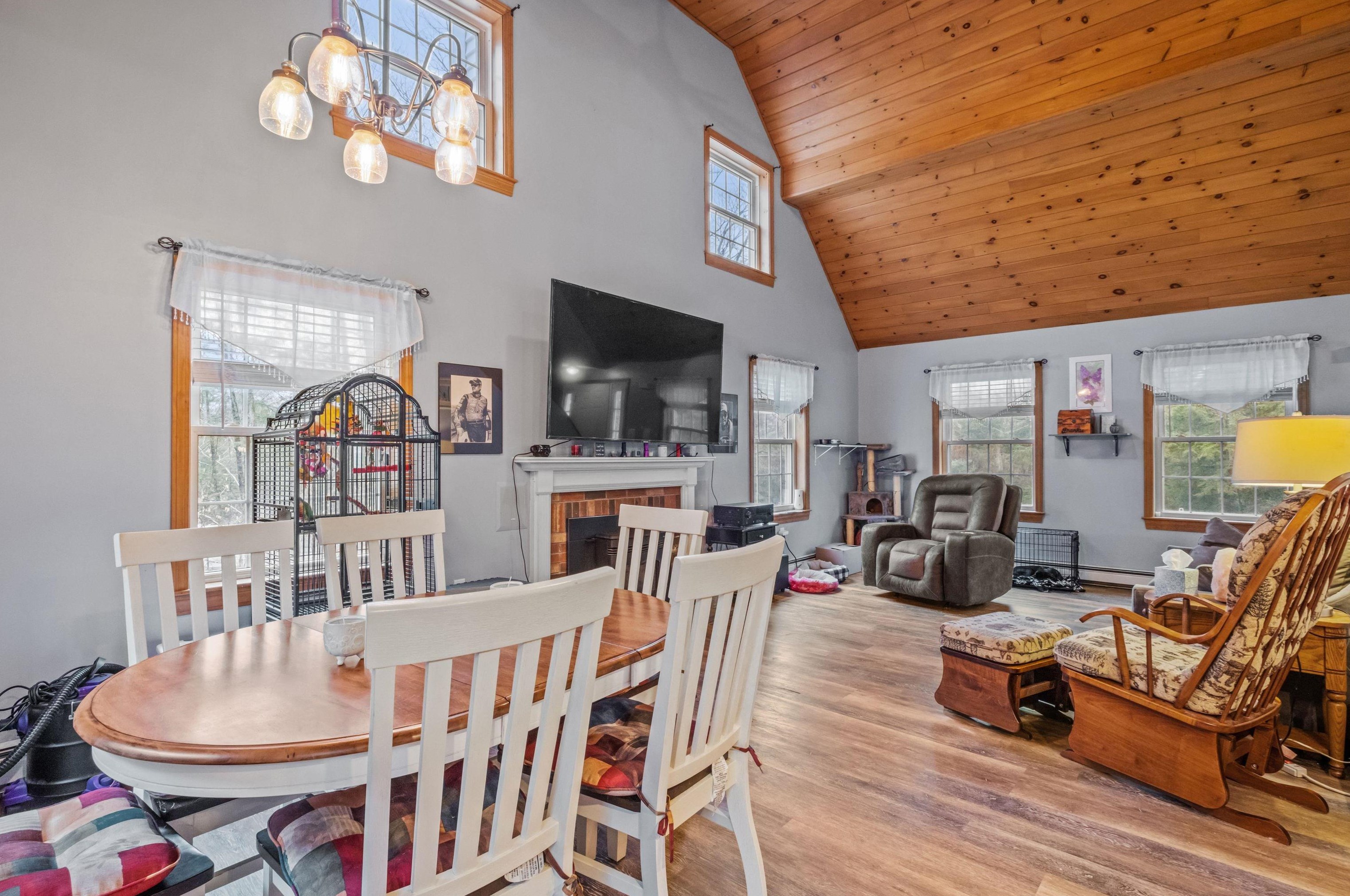 135 Worfield Cir, Bridgewater NH  03222-3052 exterior