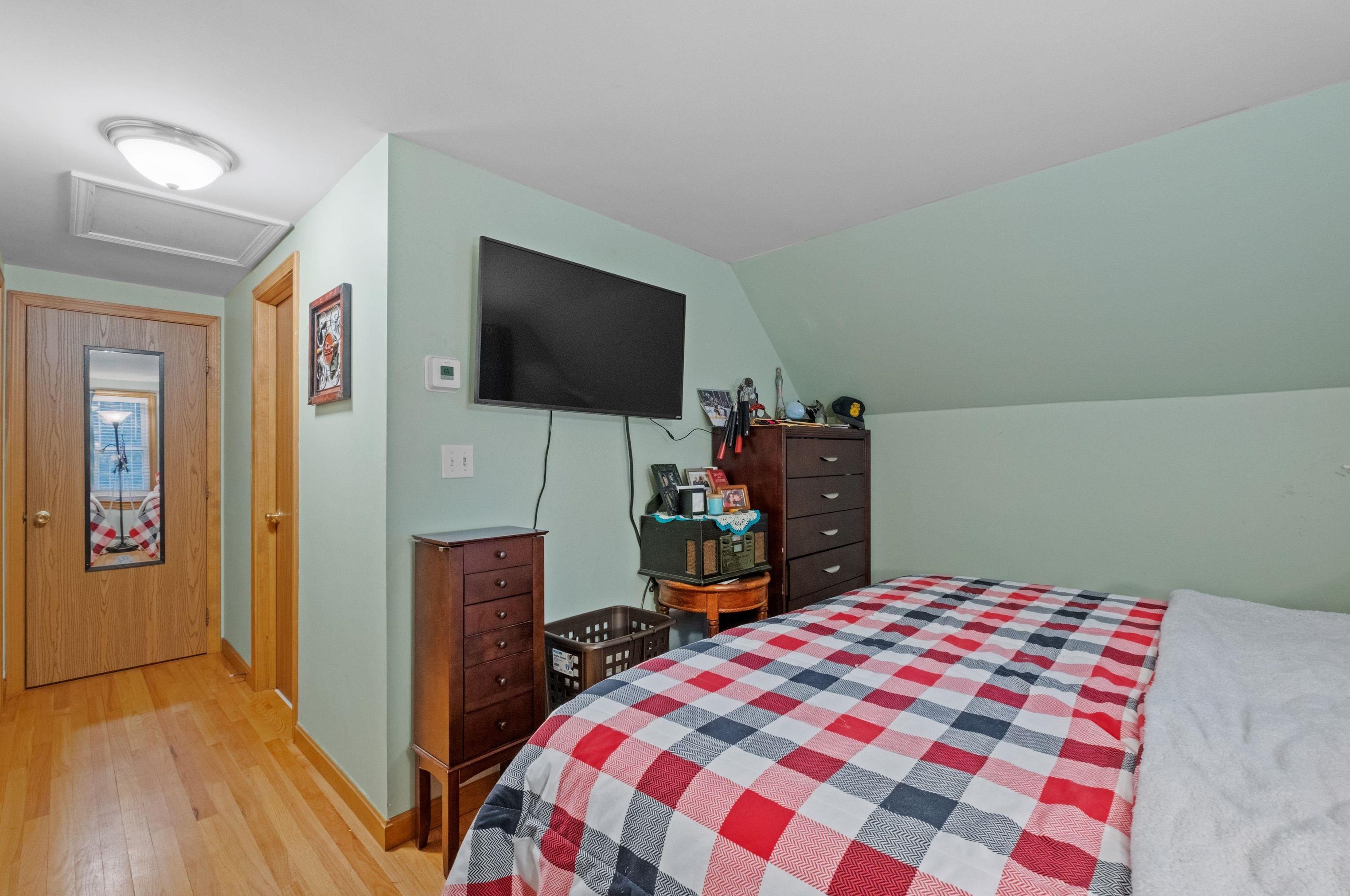 135 Worfield Cir, Bridgewater NH  03222-3052 exterior