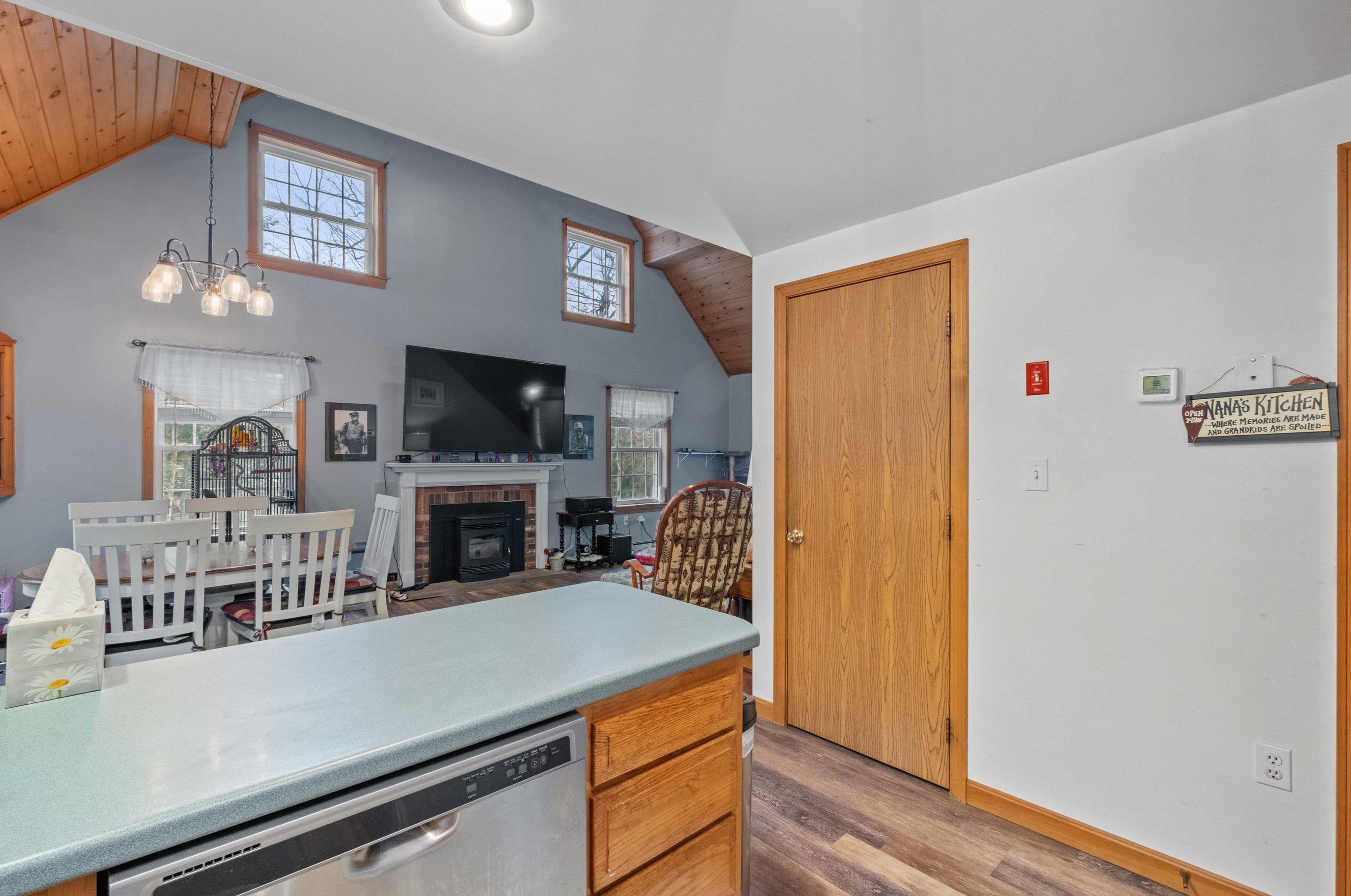 135 Worfield Cir, Bridgewater NH  03222-3052 exterior