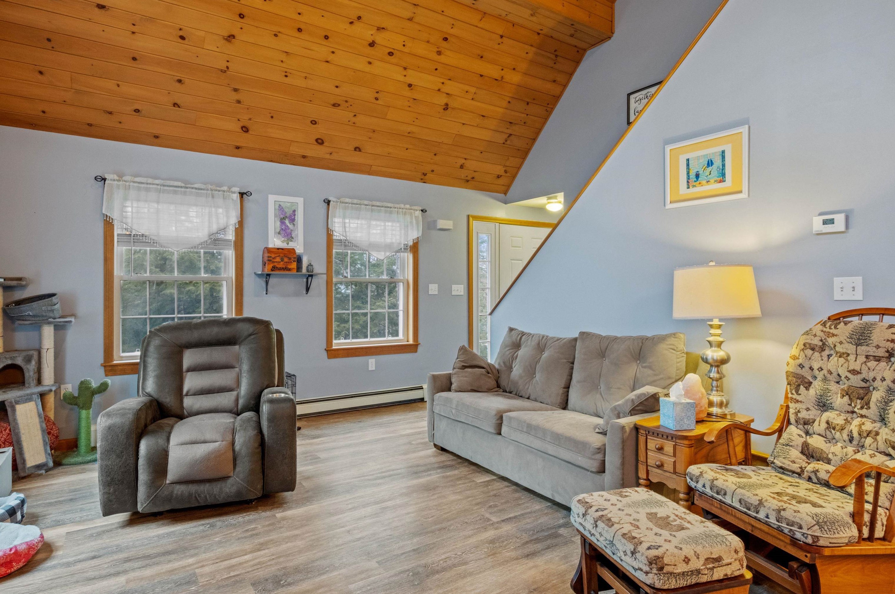 135 Worfield Cir, Bridgewater NH  03222-3052 exterior