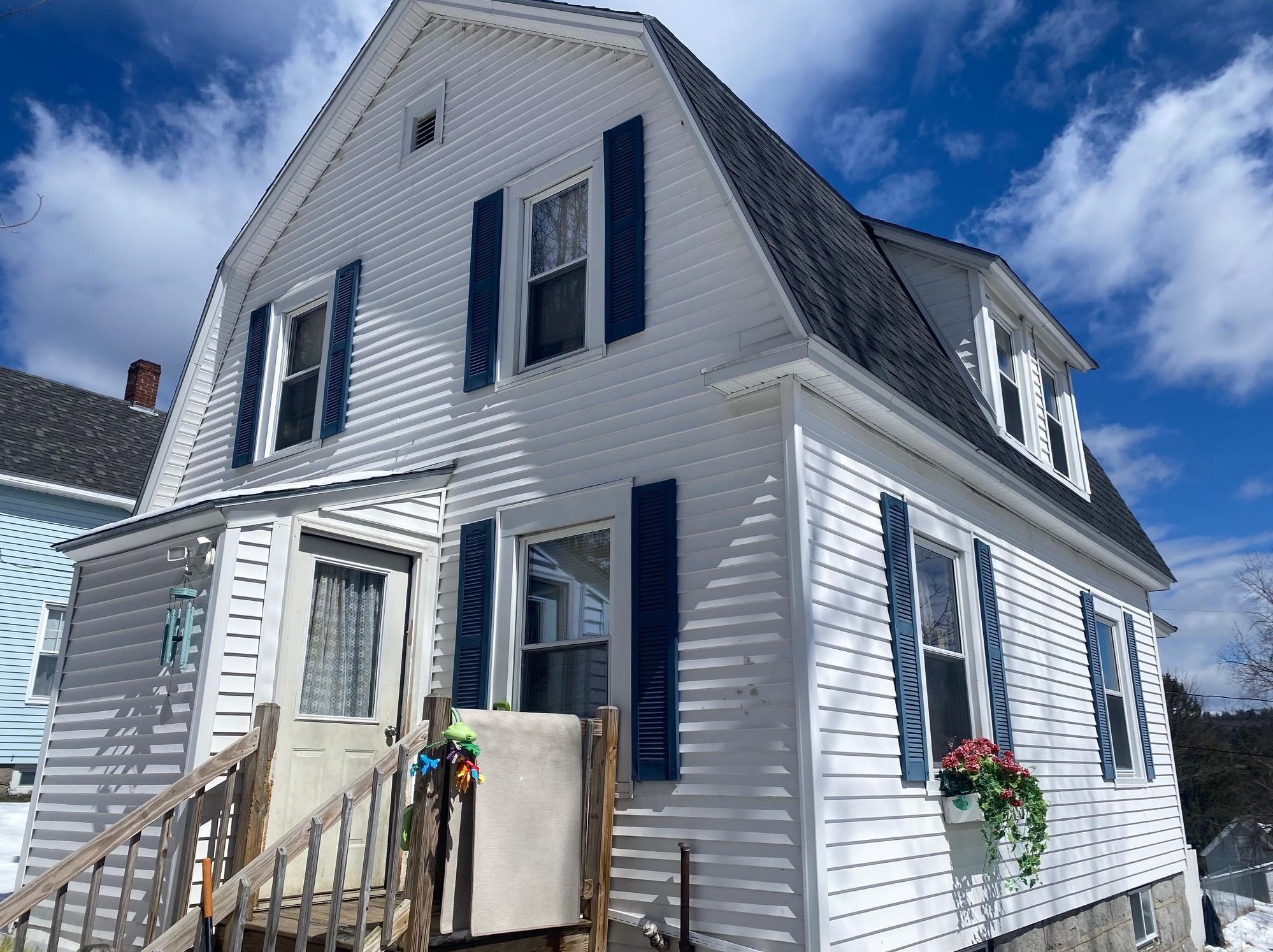 243 Sweden St, Berlin, NH 03570 exterior