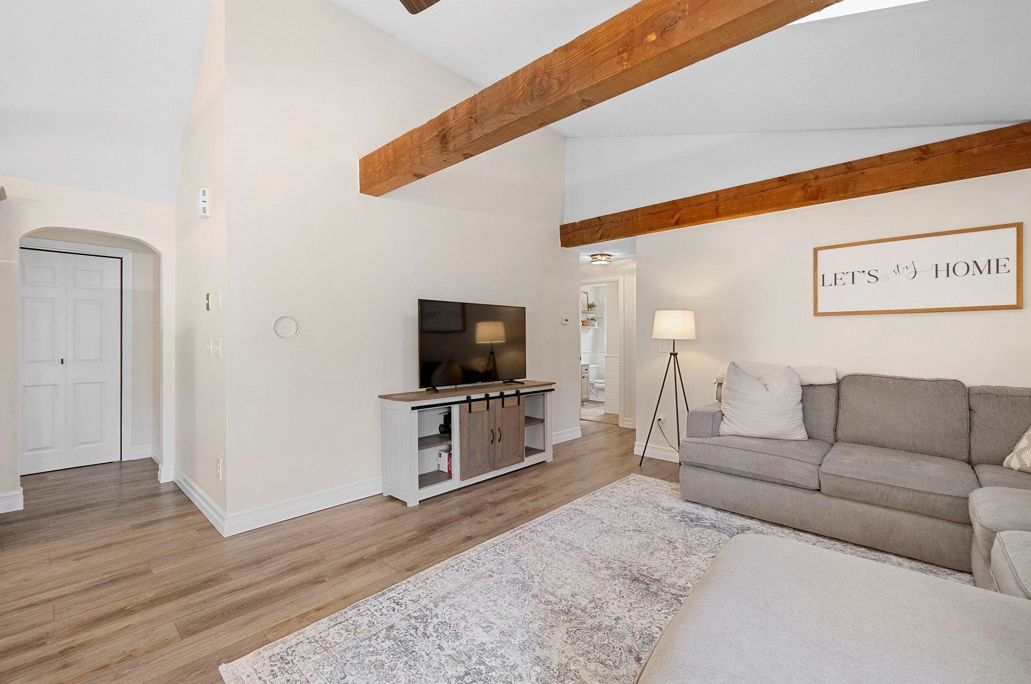 30 Westminster Dr, Fitzwilliam NH  03447-3542 exterior