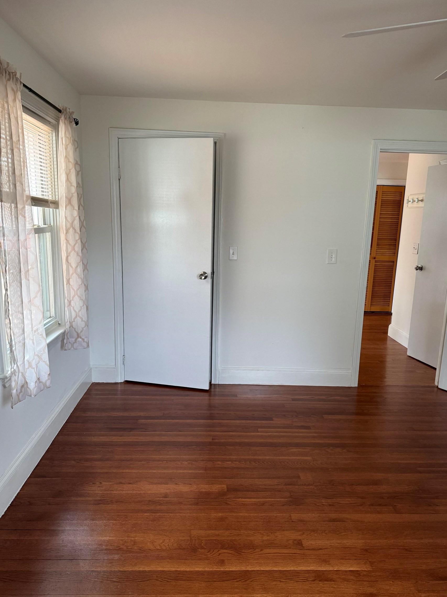 265 Dunbarton Rd, Manchester NH  03102-2596 exterior