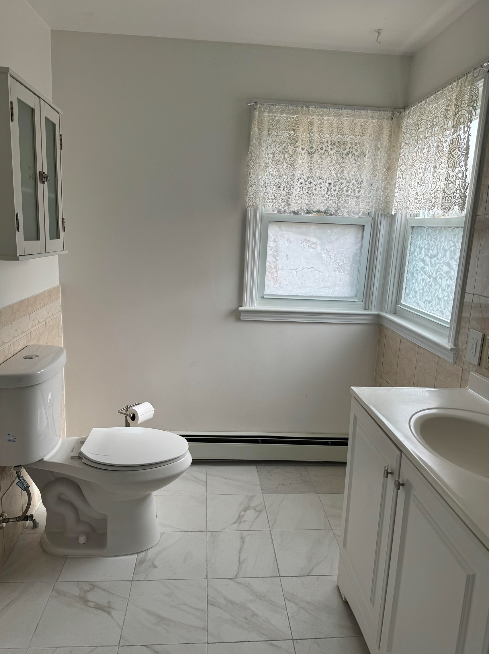 265 Dunbarton Rd, Manchester NH  03102-2596 exterior