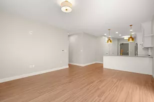 99 Foundry Pl, Portsmouth, NH 03801 - Photo 8