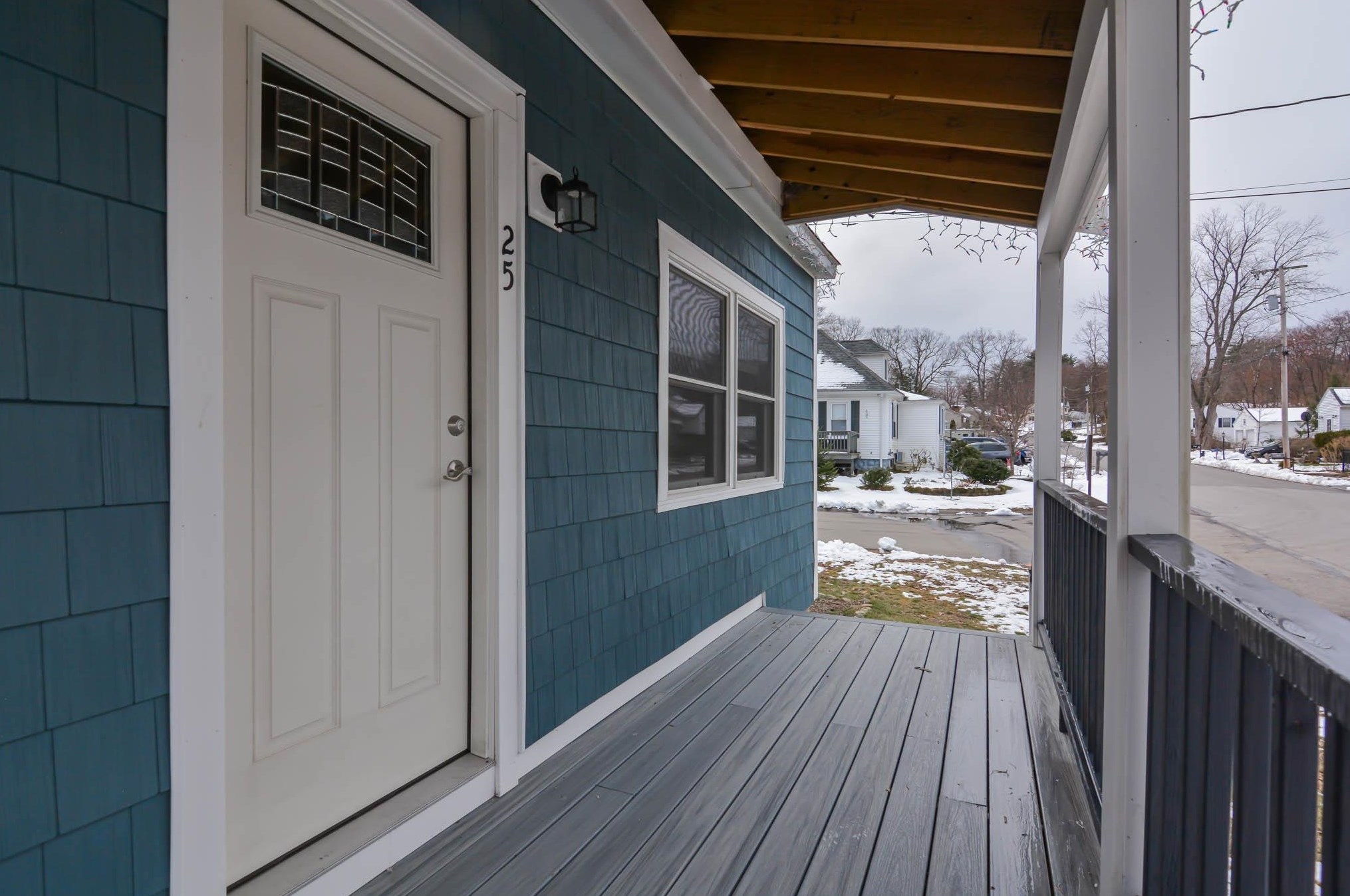 25 Warren Ave, Manchester, NH 03102