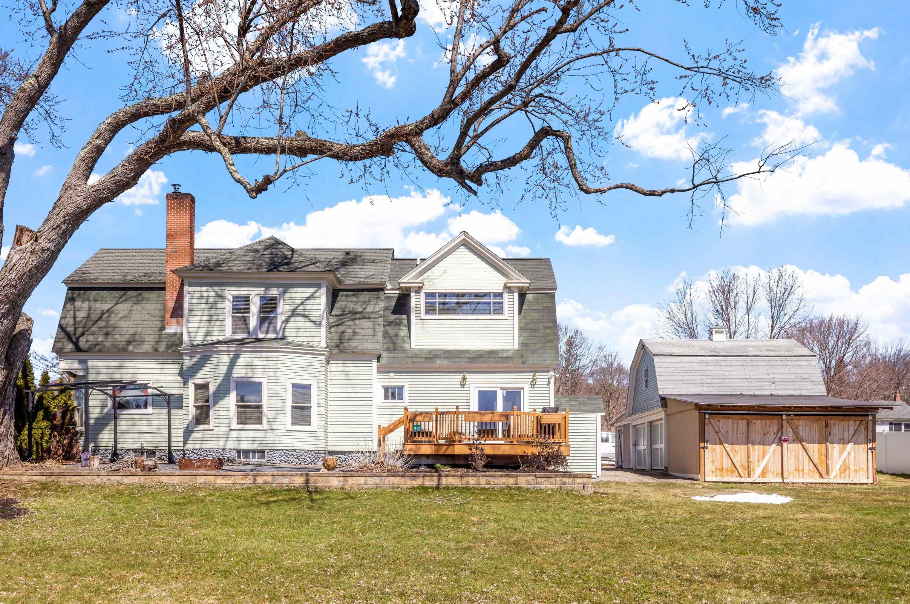 93 Kendall St, Franklin, NH 03235