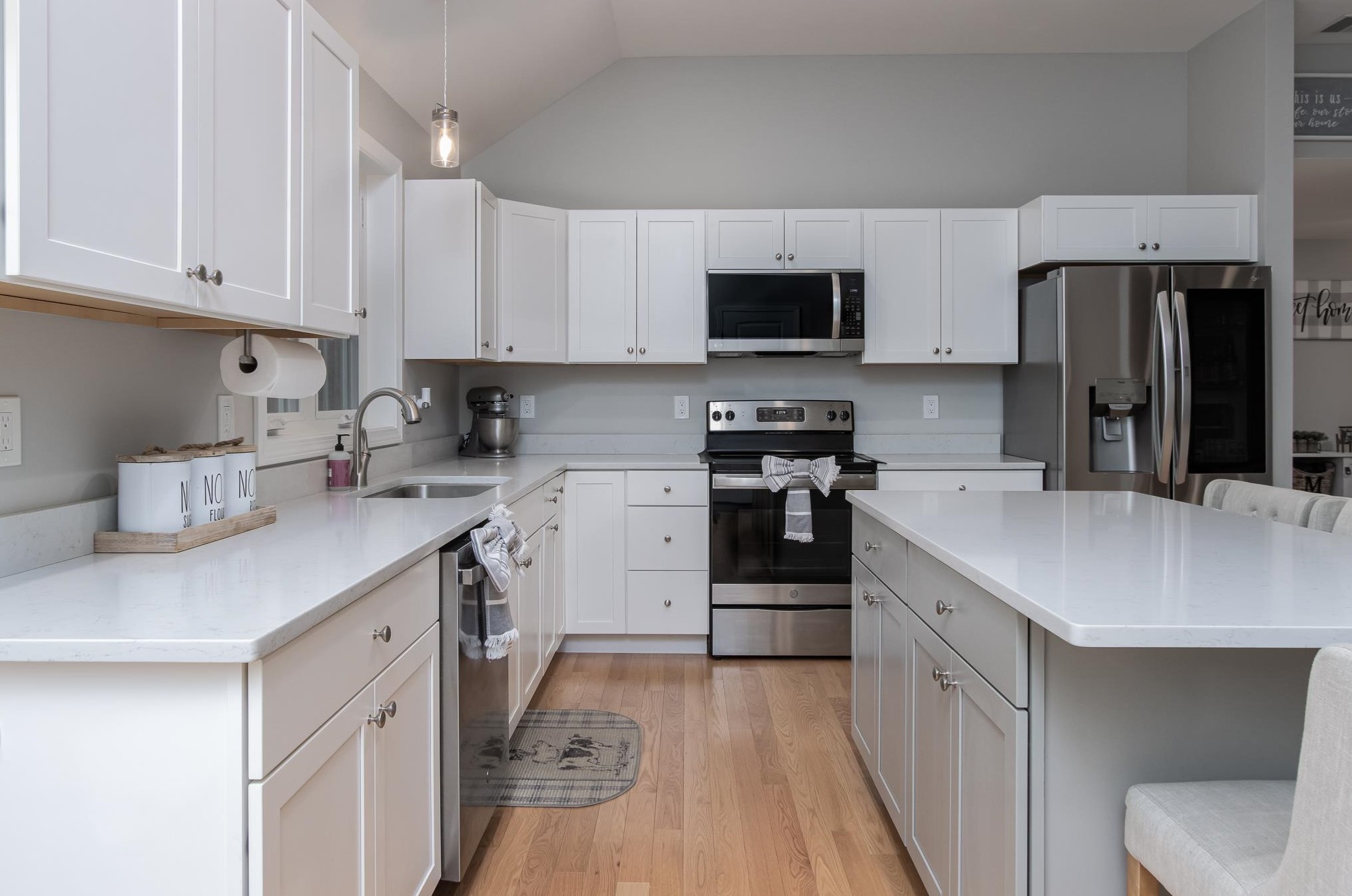 230 Lower Ridge Rd, Concord NH  03307-1509 exterior