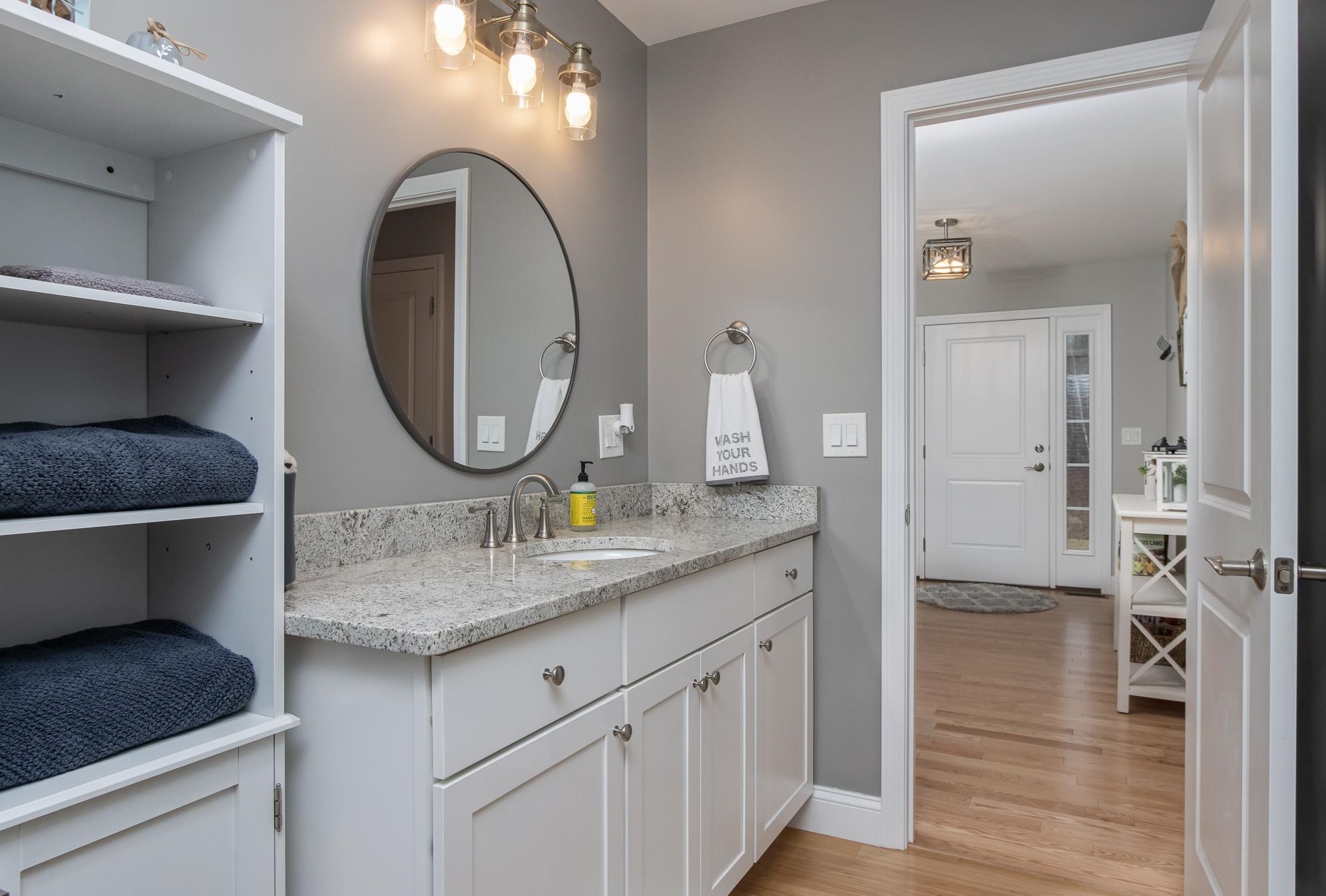 230 Lower Ridge Rd, Concord NH  03307-1509 exterior