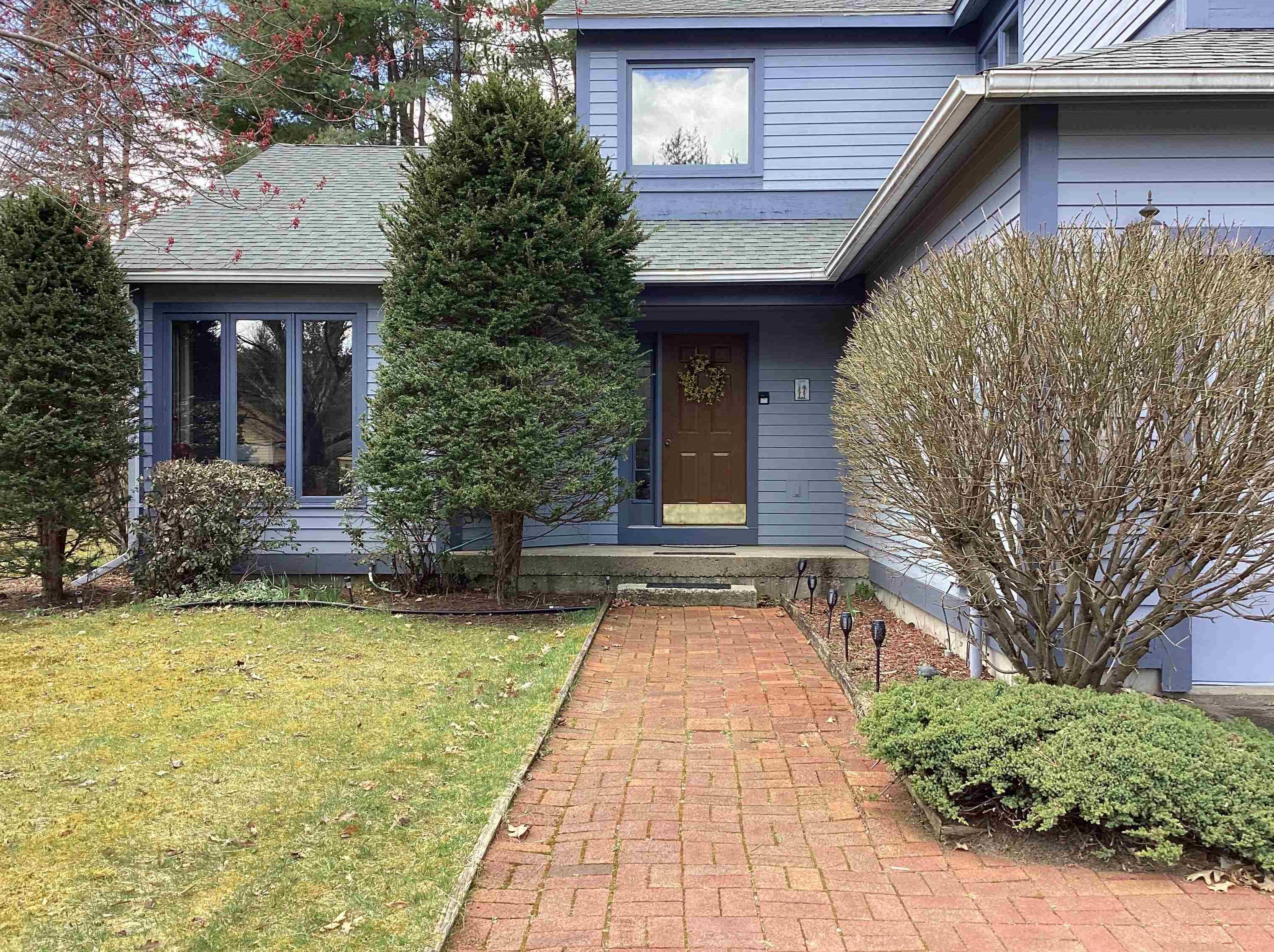 225 Skyline Dr, Keene, NH 03431