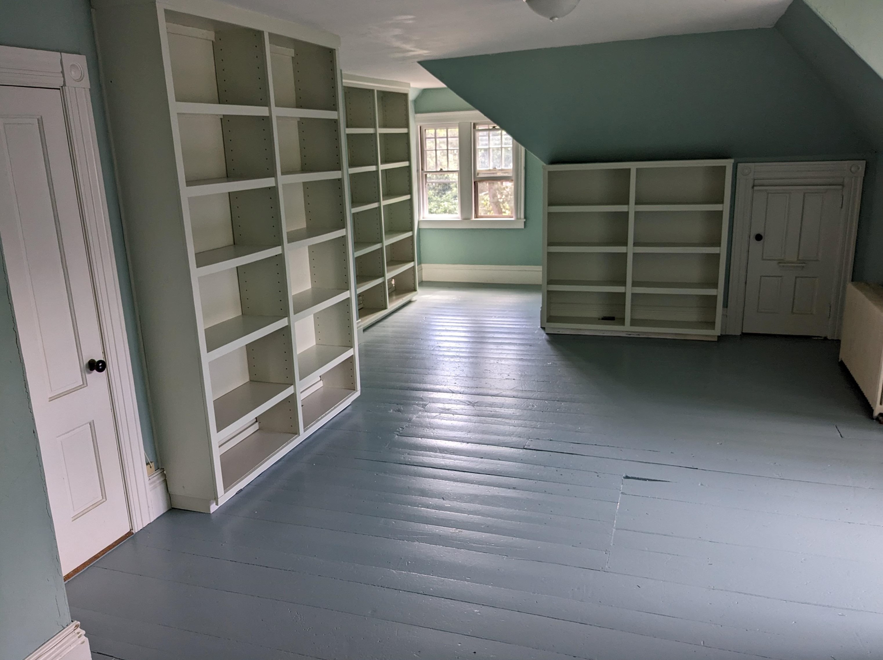 2 Park Rdg, Concord NH 03301-3030 exterior