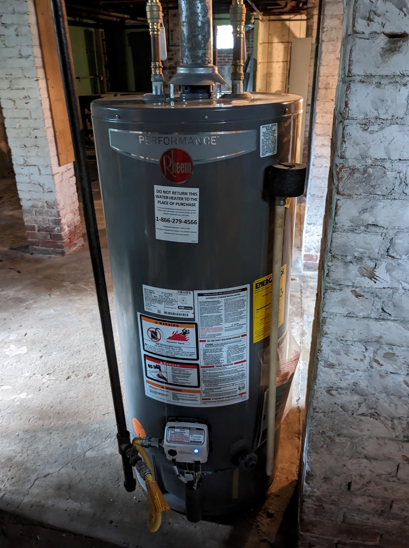 2 Park Rdg, Concord NH 03301-3030 exterior